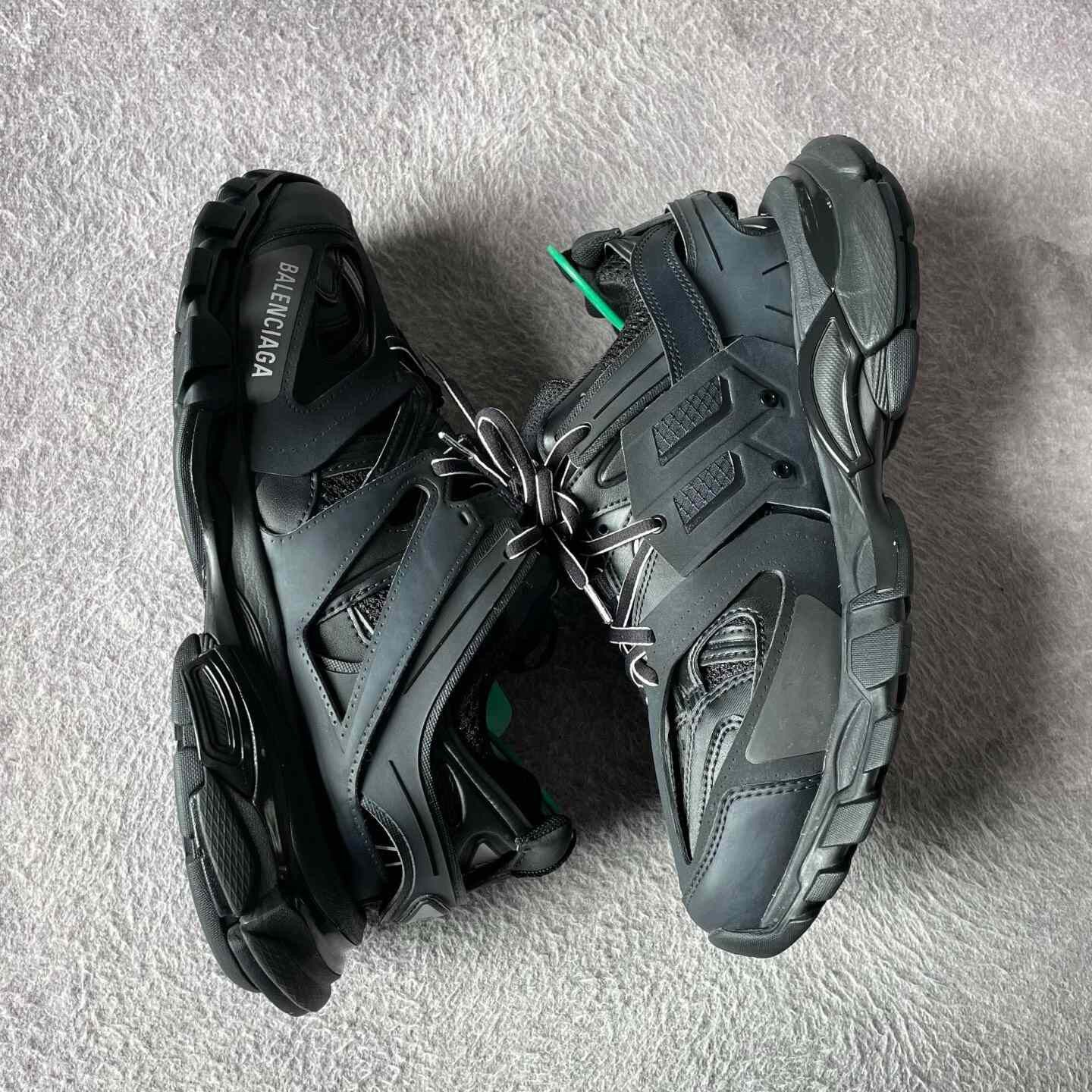 Balenciaga Balenciaga Black Lowtop Sneakers 41 Men Size US 8.5 / EU 41-42 - 7 Thumbnail