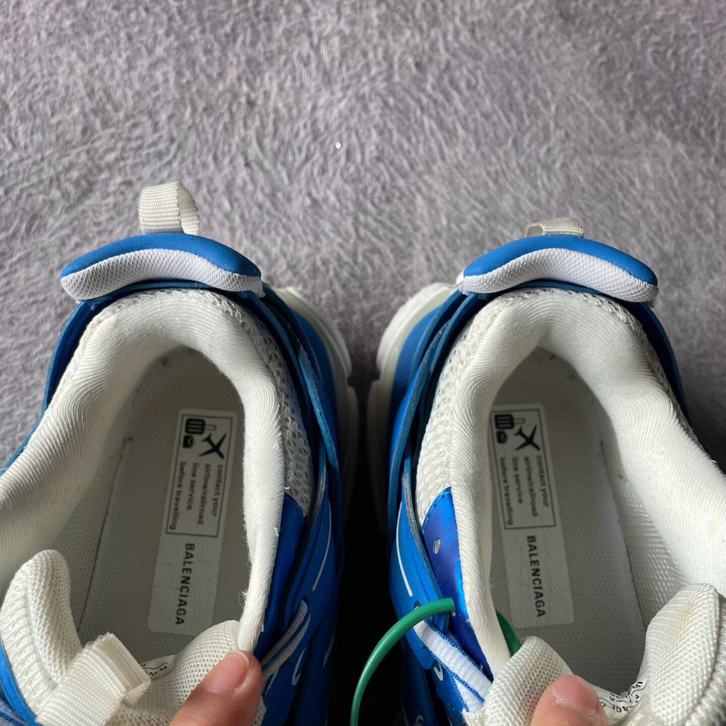 Balenciaga Balenciaga Blue Lowtop Sneakers L Men Size US 10 / EU 43 - 8 Thumbnail