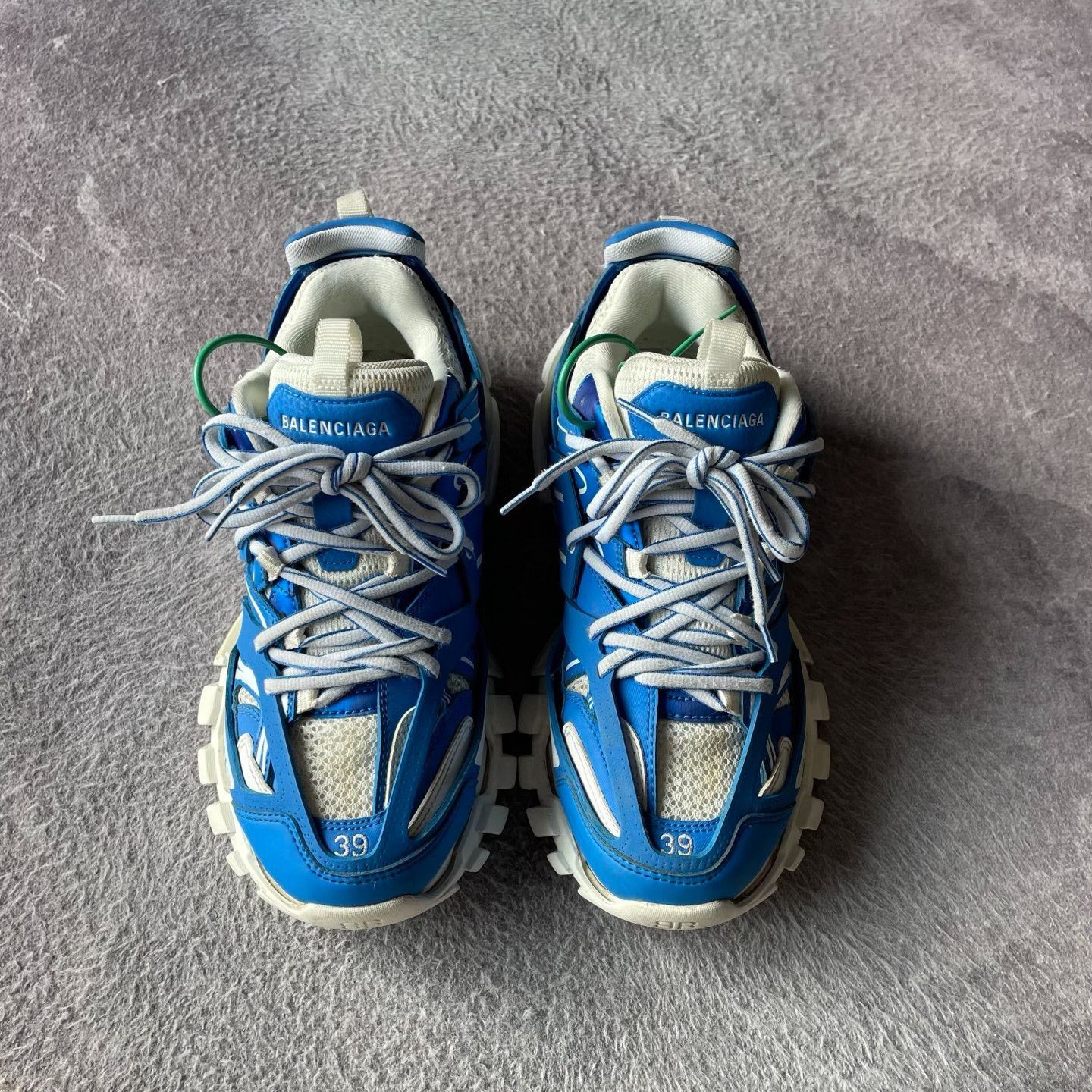 Balenciaga Balenciaga Blue Lowtop Sneakers L Men Size US 10 / EU 43 - 2 Thumbnail