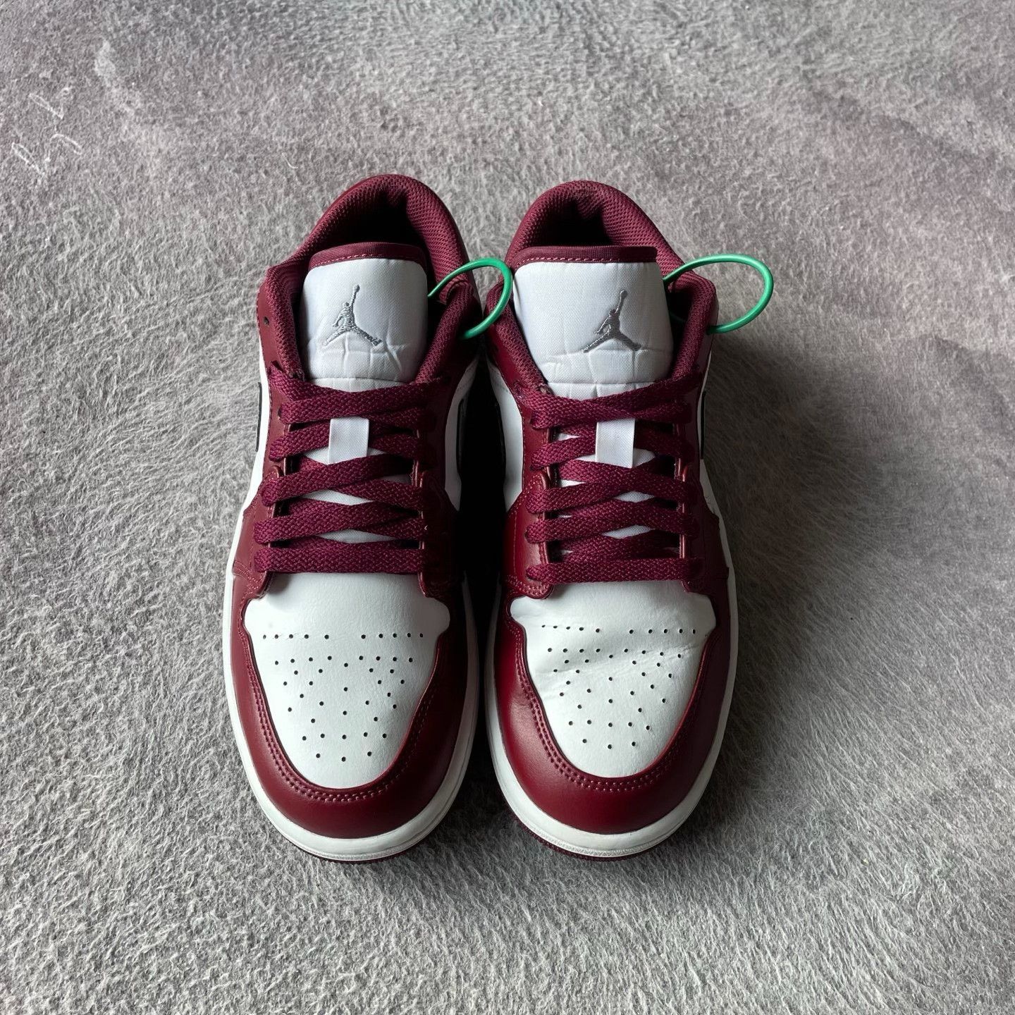 Nike Nike Red Lowtop Sneakers 42 Men Size US 9 / EU 42 - 2 Thumbnail