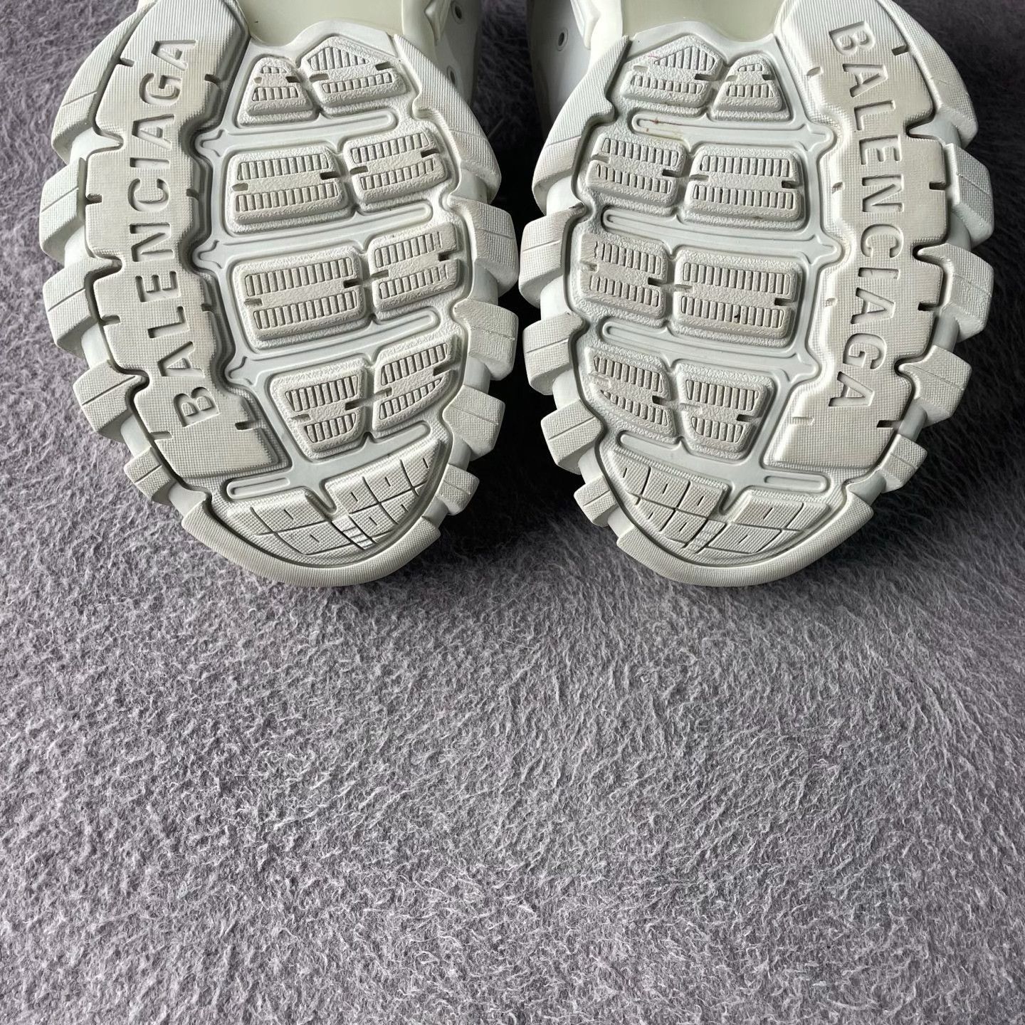 Balenciaga Balenciaga White Lowtop Sneakers 40 Men Size US 7.5 / EU 40-41 - 5 Thumbnail