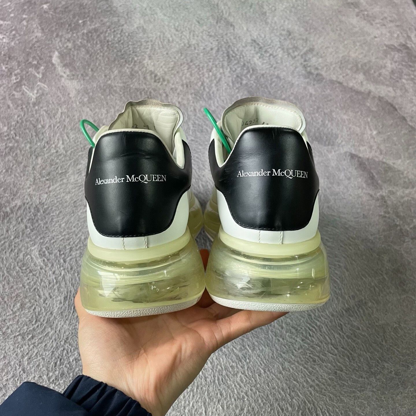 Alexander McQueen Alexander McQueen White Lowtop Sneakers 41 Men Size US 8.5 / EU 41-42 - 3 Thumbnail