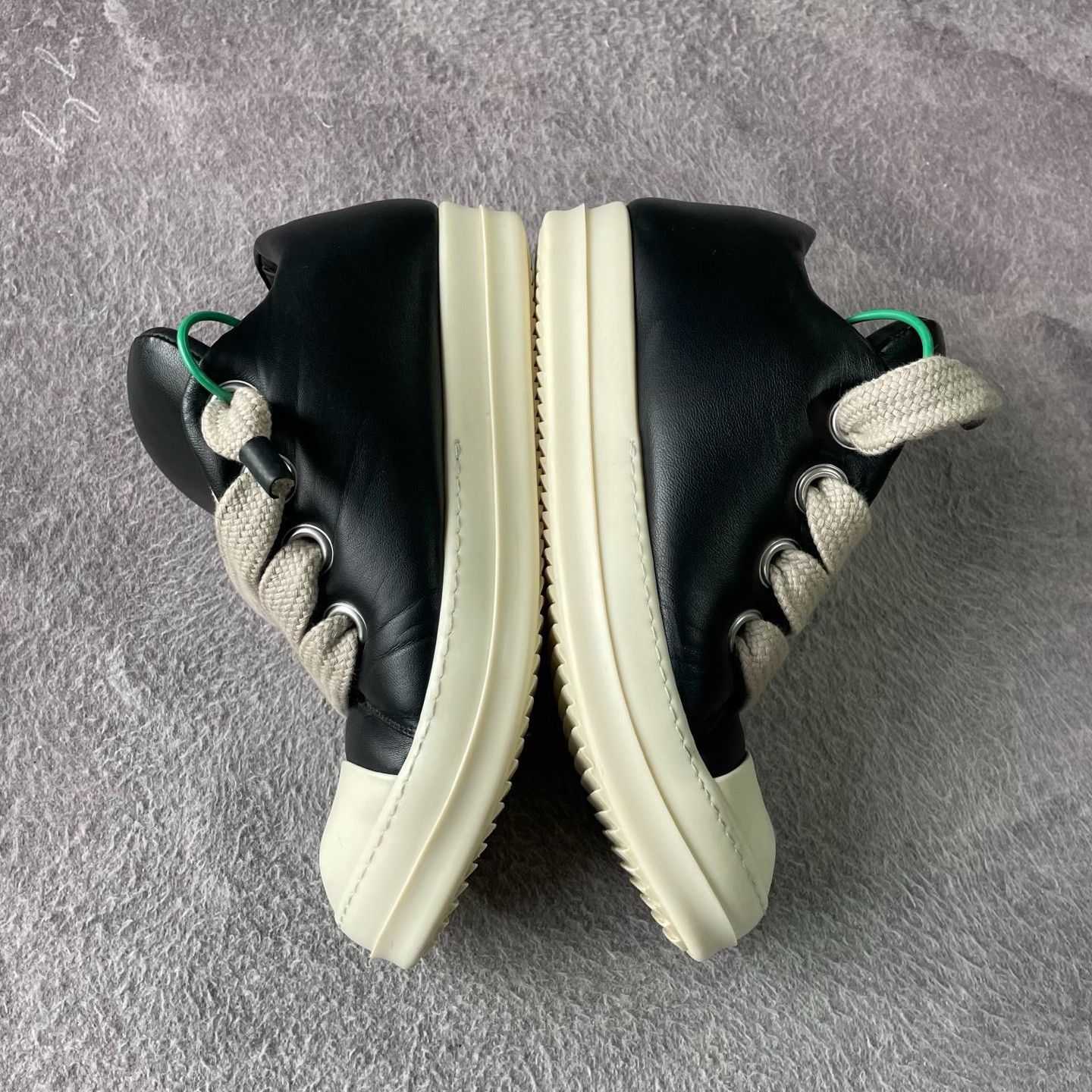 Rick Owens Rick Owens Black Hitop Sneakers 41 Men Size US 8.5 / EU 41-42 - 8 Thumbnail