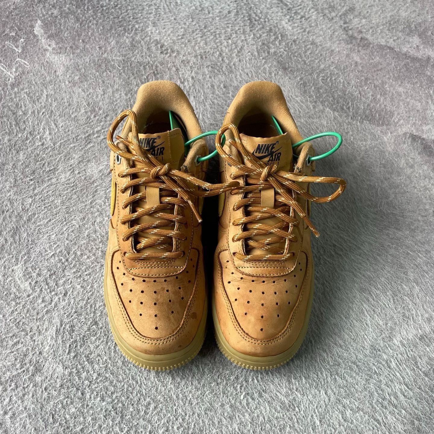 Nike Nike Lowtop Sneakers 36 Men Size US 5 / EU 37 - 2 Thumbnail
