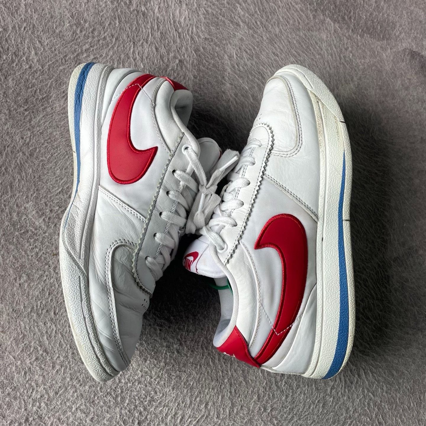 Nike Nike Red Lowtop Sneakers 41 Men Size US 8.5 / EU 41-42 - 7 Thumbnail