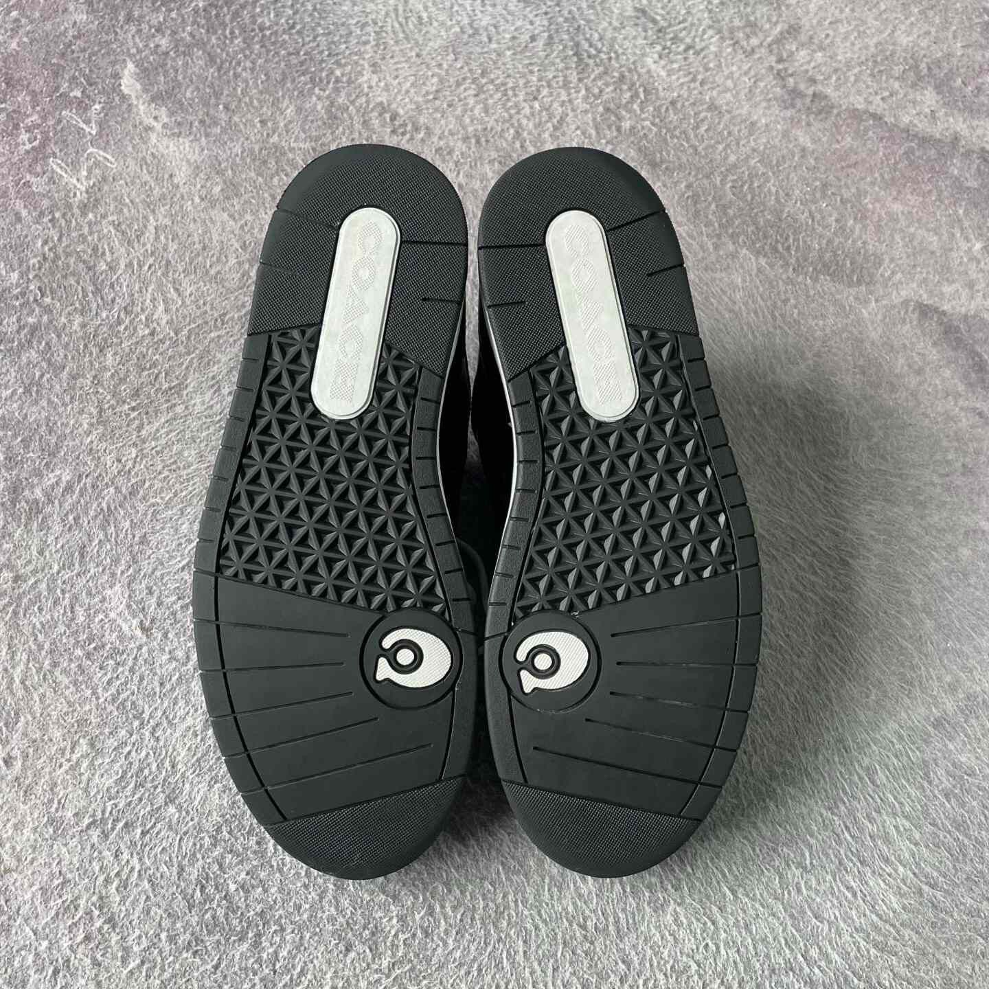 Nike Nike Black Lowtop Sneakers 41 Men Size US 8.5 / EU 41-42 - 4 Thumbnail