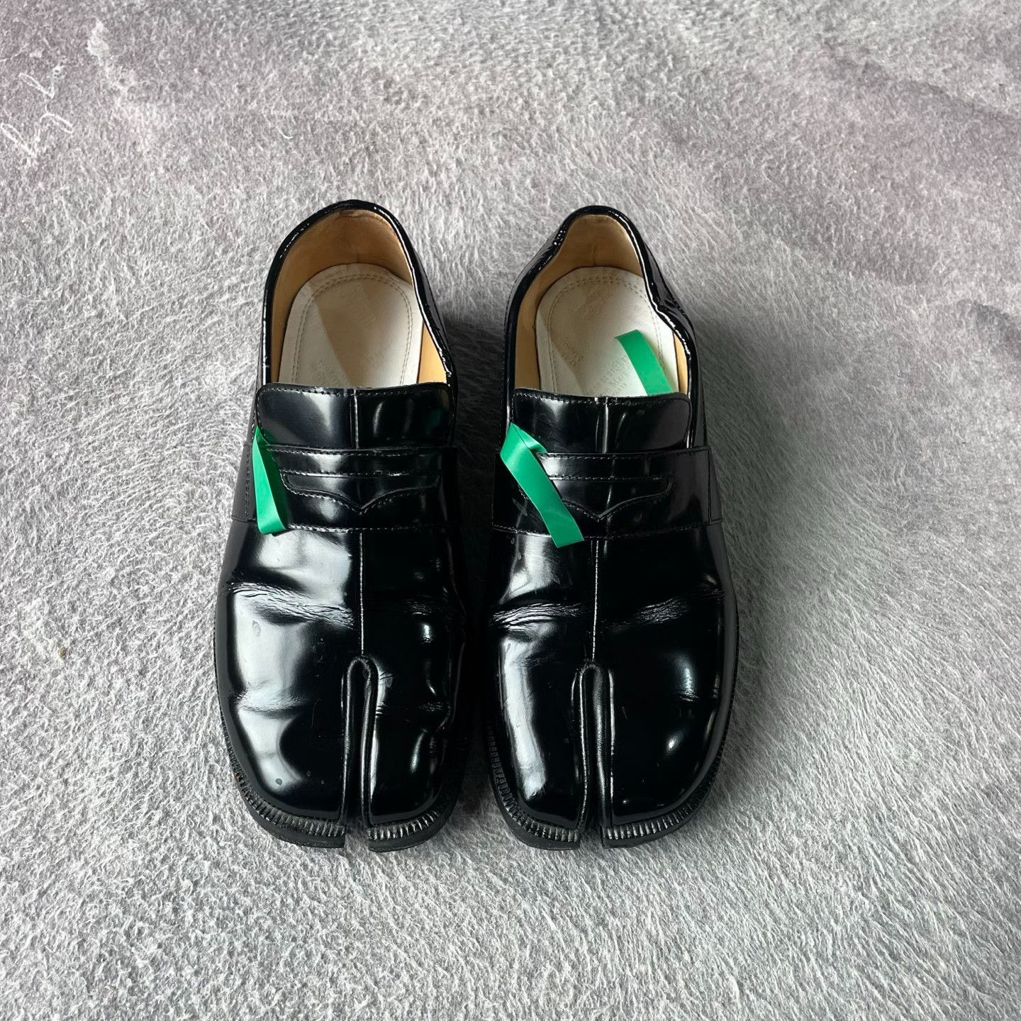 Nike Nike Black Lowtop Sneakers S Women Size US 6 / IT 36 - 2 Thumbnail