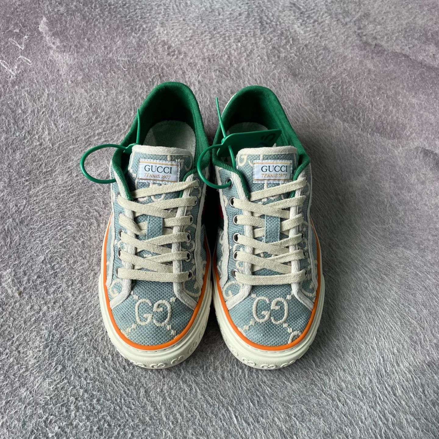 Gucci Gucci Blue Lowtop Sneakers 37 Women Size US 6.5 / IT 36.5 - 2 Thumbnail