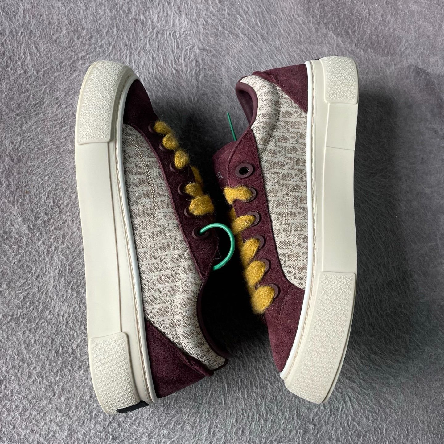 Dior Dior Red Lowtop Sneakers 33 Men Size US 5 / EU 37 - 7 Thumbnail