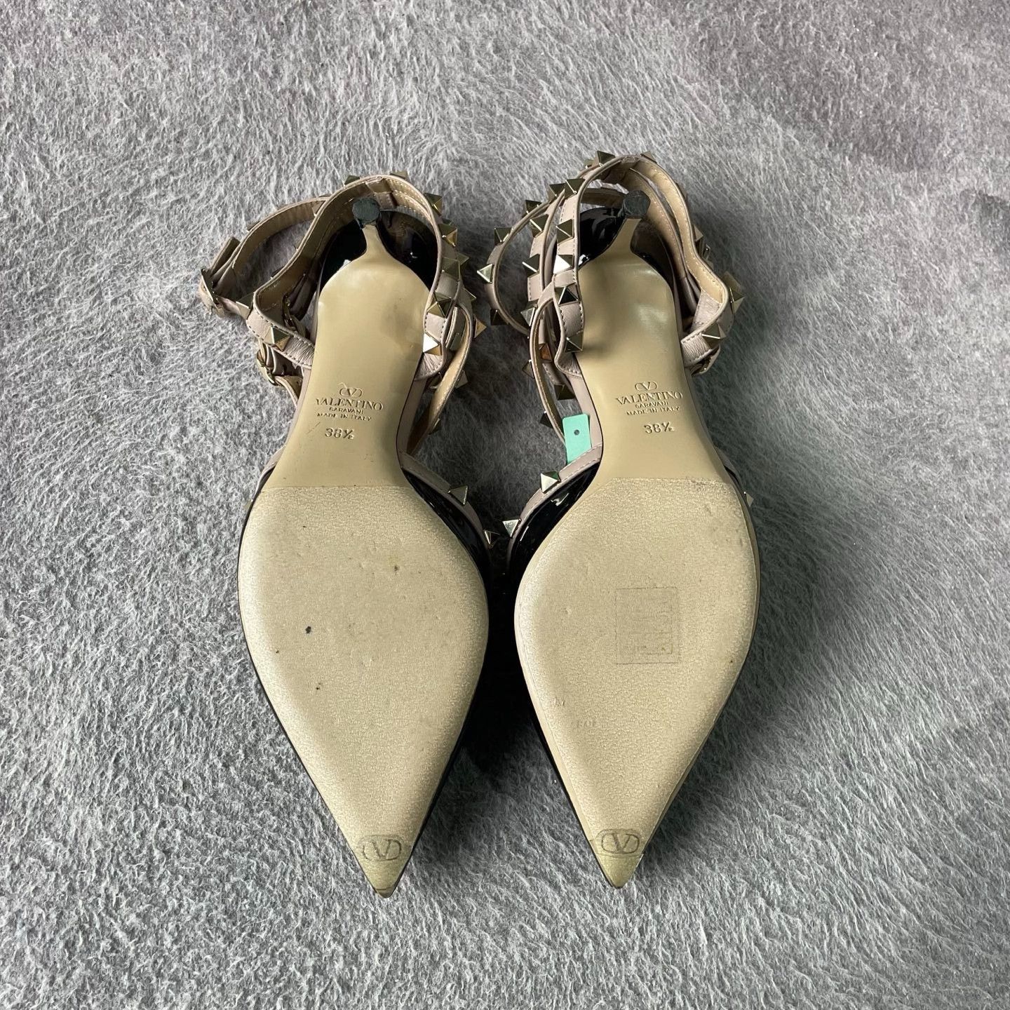 Valentino Valentino Black Lowtop Sneakers S Women Size US 6 / IT 36 - 4 Thumbnail