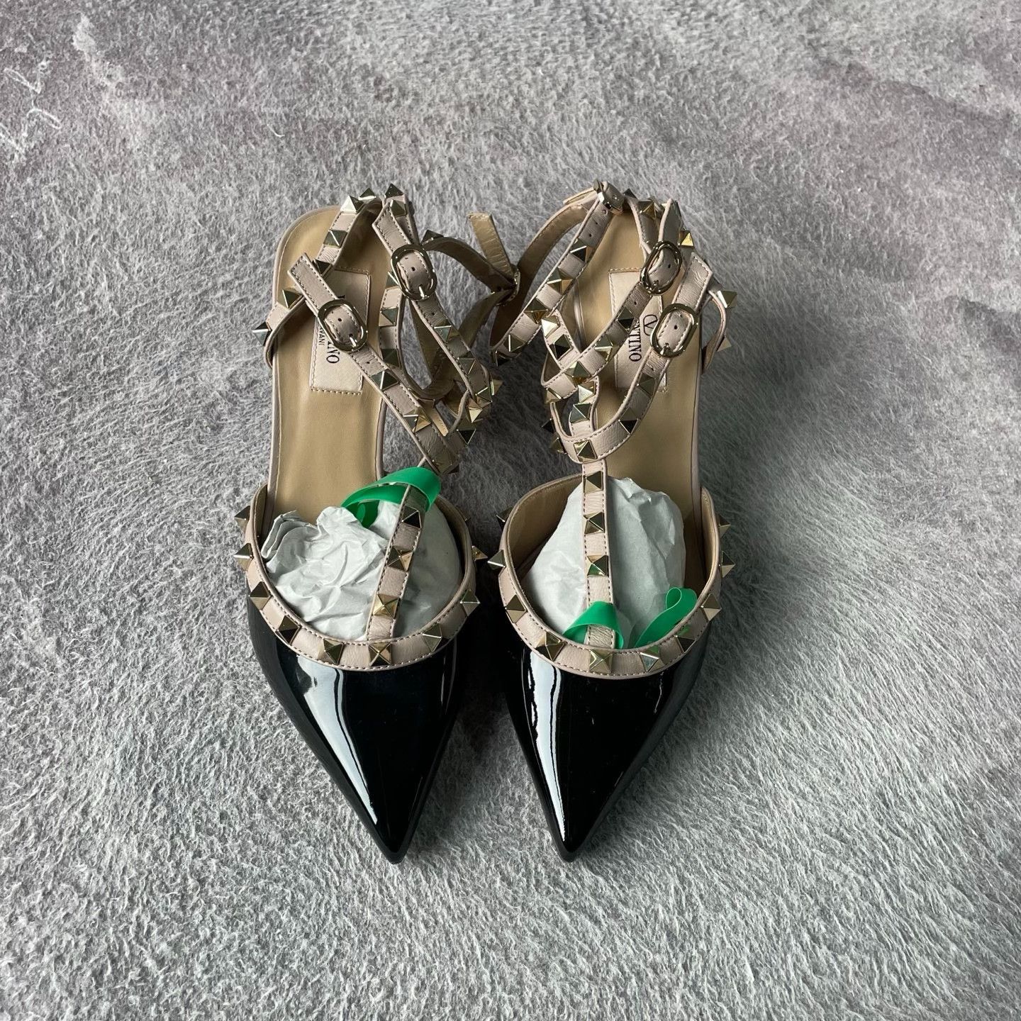 Valentino Valentino Black Lowtop Sneakers S Women Size US 6 / IT 36 - 2 Thumbnail