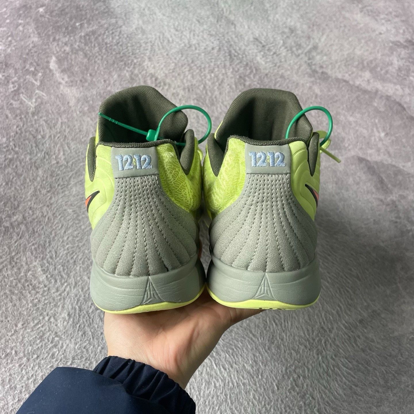 Nike Nike Yellow Lowtop Sneakers 44 Men Size US 10.5 / EU 43-44 - 3 Thumbnail