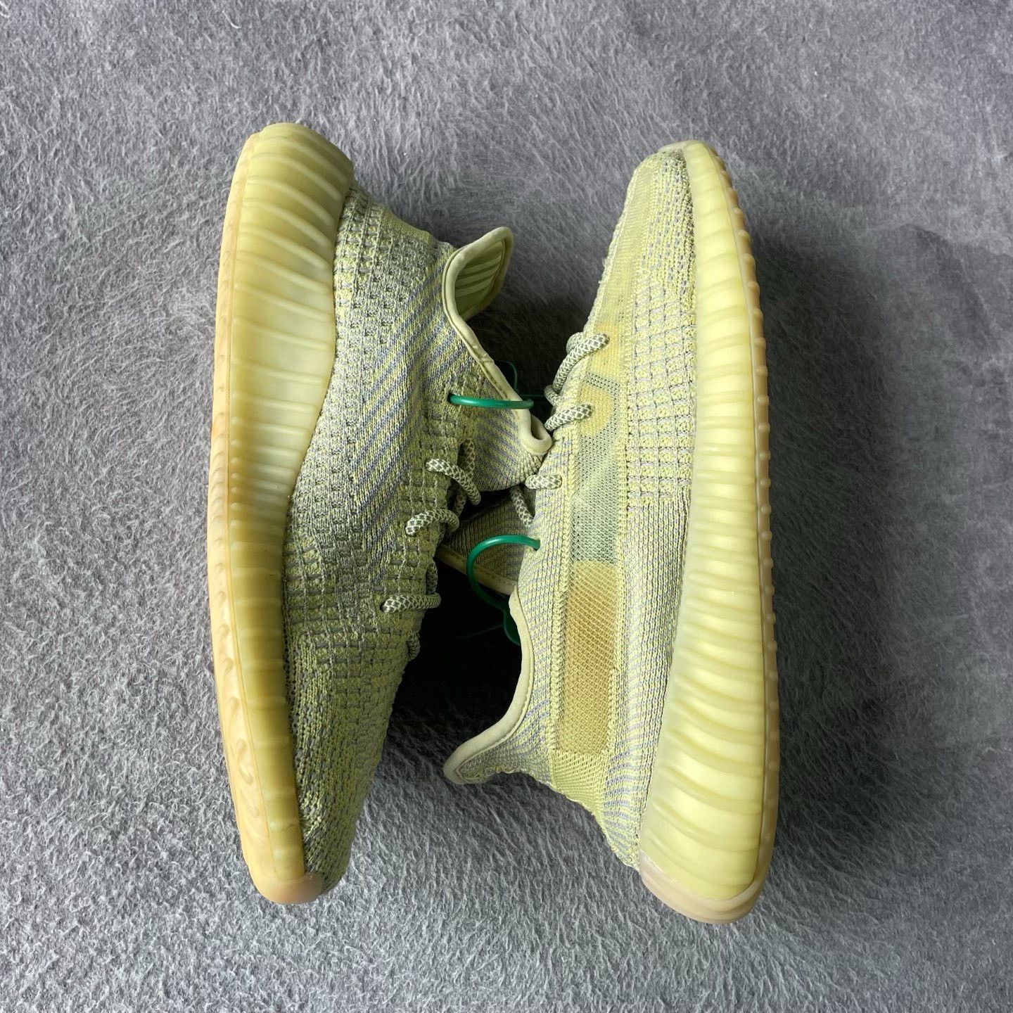 Yeezy Yeezy Yellow Lowtop Sneakers 44 Men Size US 10.5 / EU 43-44 - 7 Thumbnail