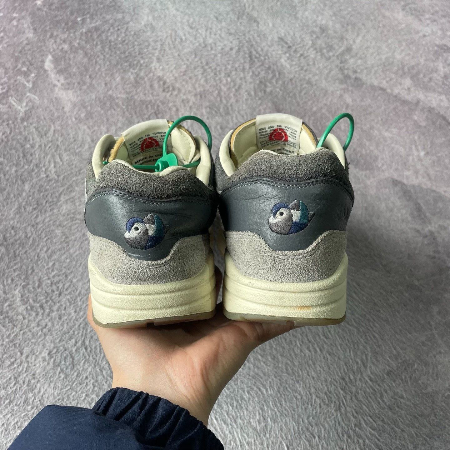 Nike Nike MAX1 Gray Lowtop Sneakers 44 Men Size US 10.5 / EU 43-44 - 3 Thumbnail