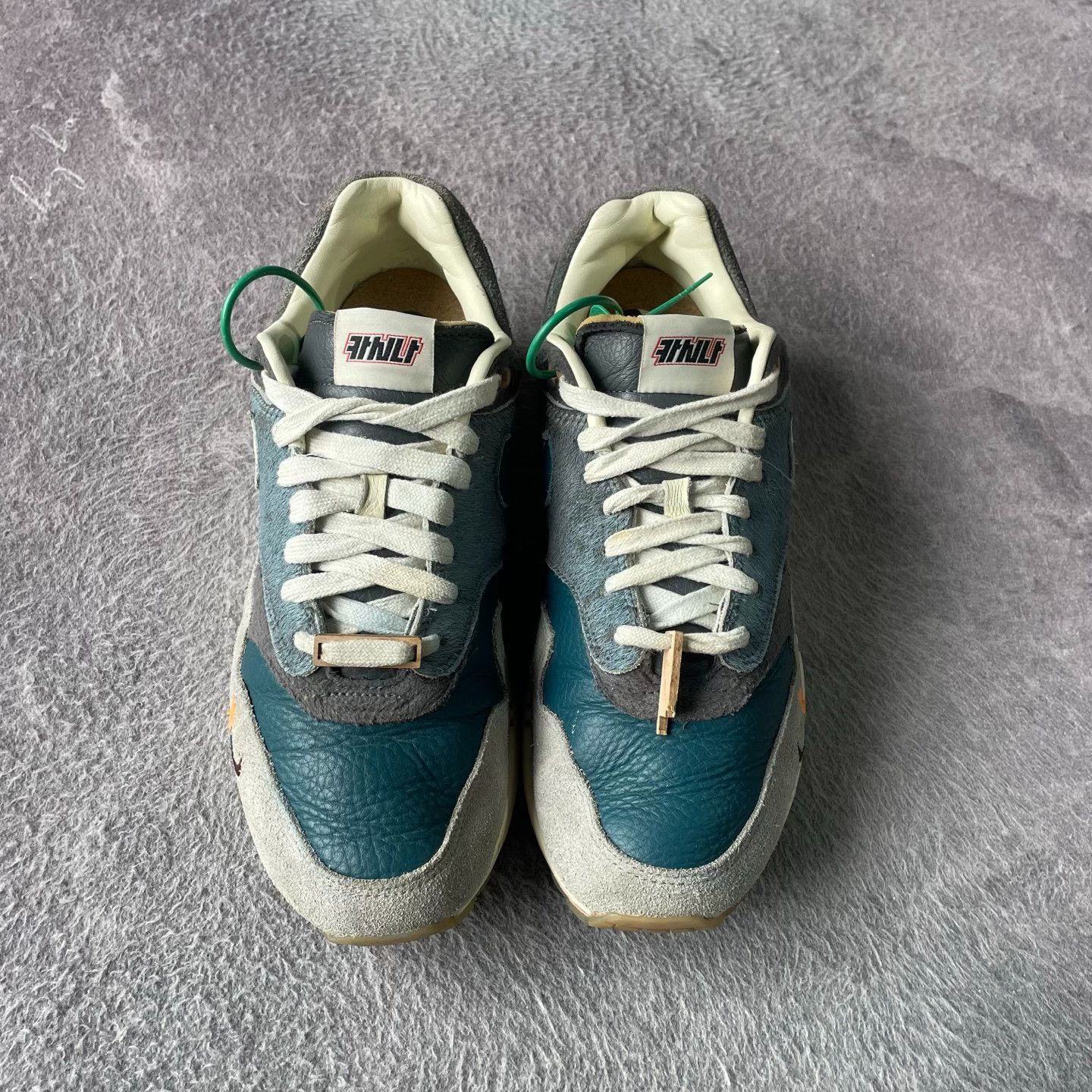 Nike Nike MAX1 Gray Lowtop Sneakers 44 Men Size US 10.5 / EU 43-44 - 2 Thumbnail
