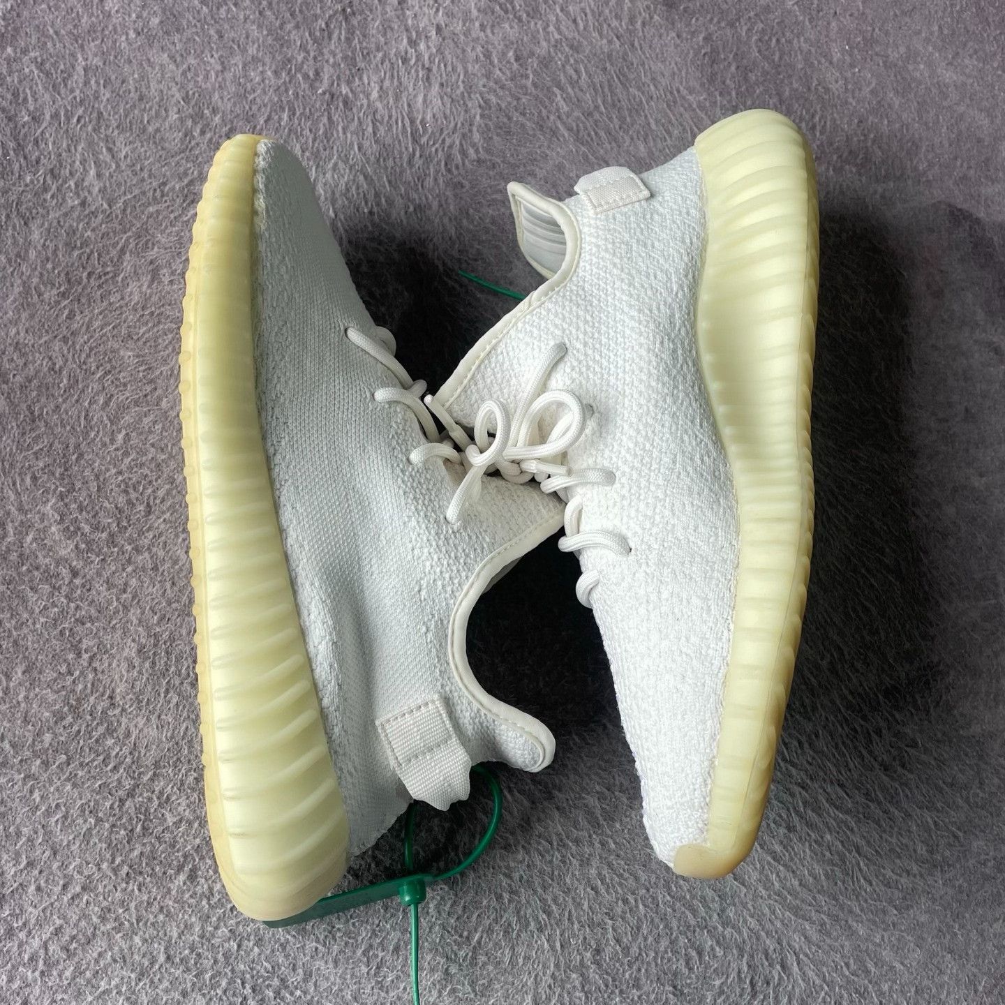 Yeezy Yeezy White Lowtop Sneakers 43 Men Size US 10 / EU 43 - 7 Thumbnail