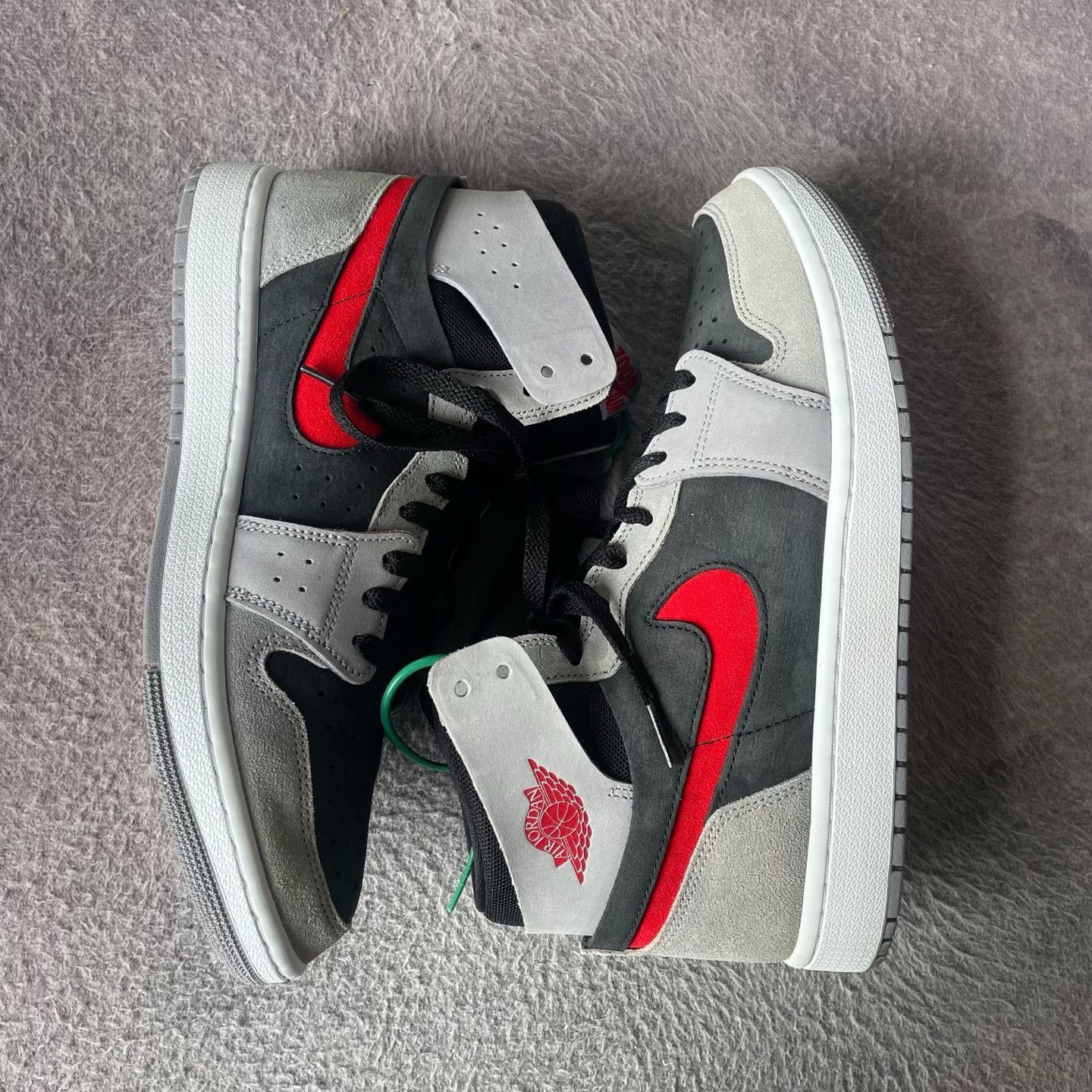 Nike Nike AJ1 Gray Lowtop Sneakers 42 Men Size US 9 / EU 42 - 8 Thumbnail