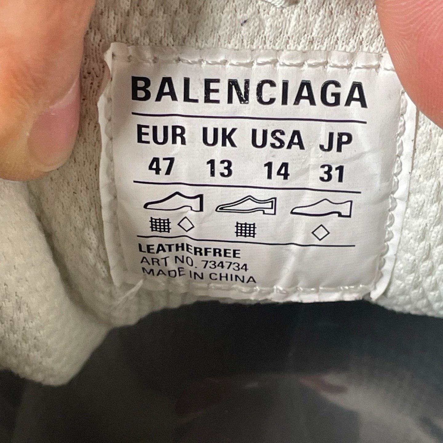 Balenciaga Balenciaga Beige Lowtop Sneakers XL Men Size US 10 / EU 43 - 5 Thumbnail