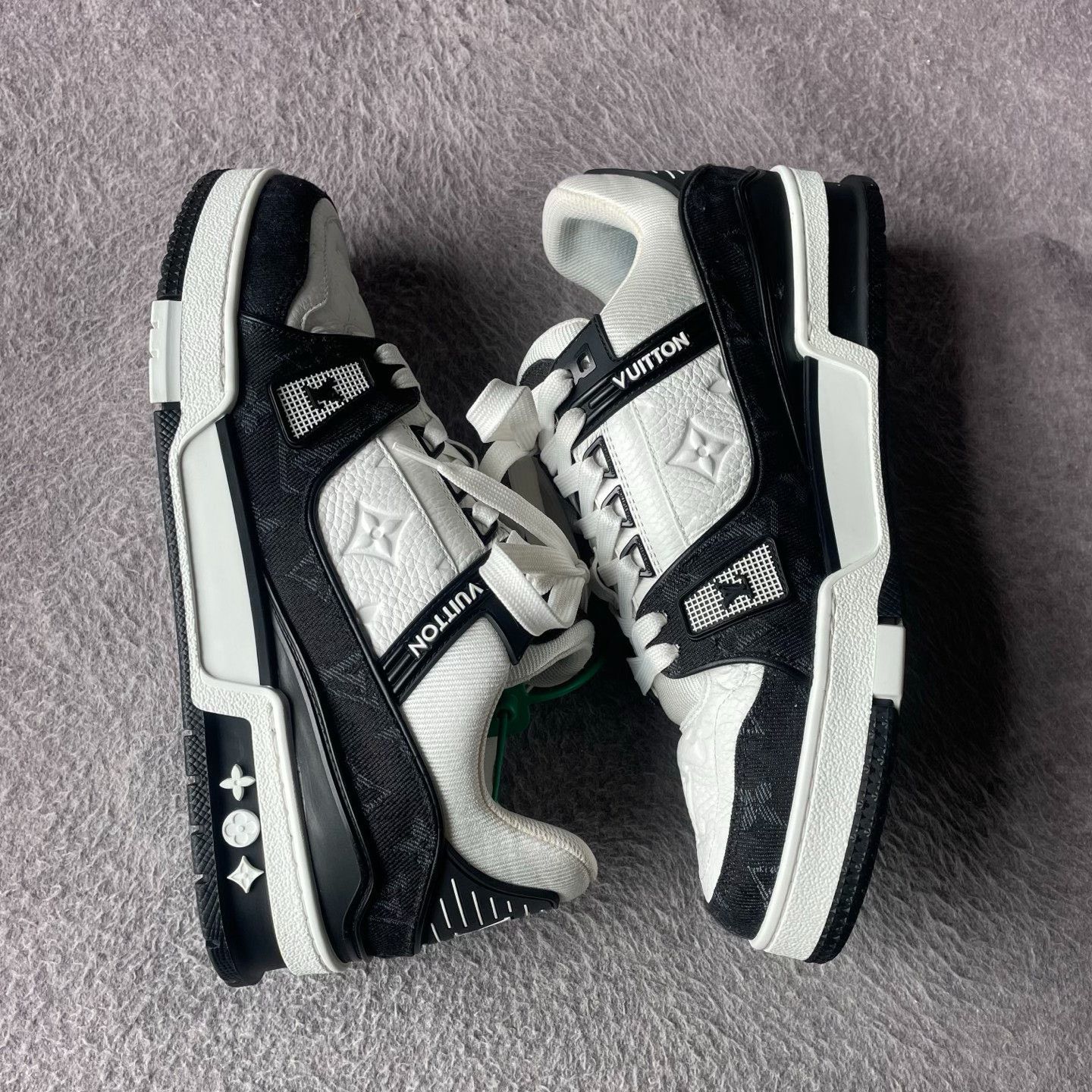 Louis Vuitton Louis Vuitton Training Black Lowtop Sneakers 40 Men Size US 7.5 / EU 40-41 - 7 Thumbnail