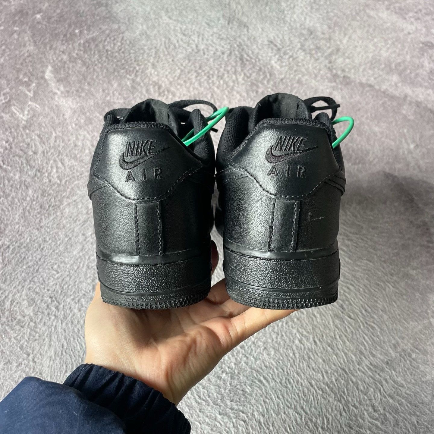 Nike Nike Black Lowtop Sneakers 41 Men Size US 8.5 / EU 41-42 - 3 Thumbnail