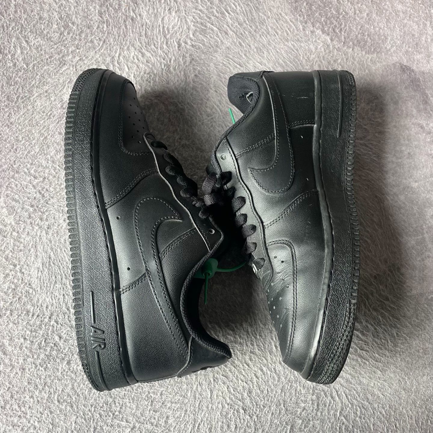 Nike Nike Black Lowtop Sneakers 41 Men Size US 8.5 / EU 41-42 - 6 Thumbnail