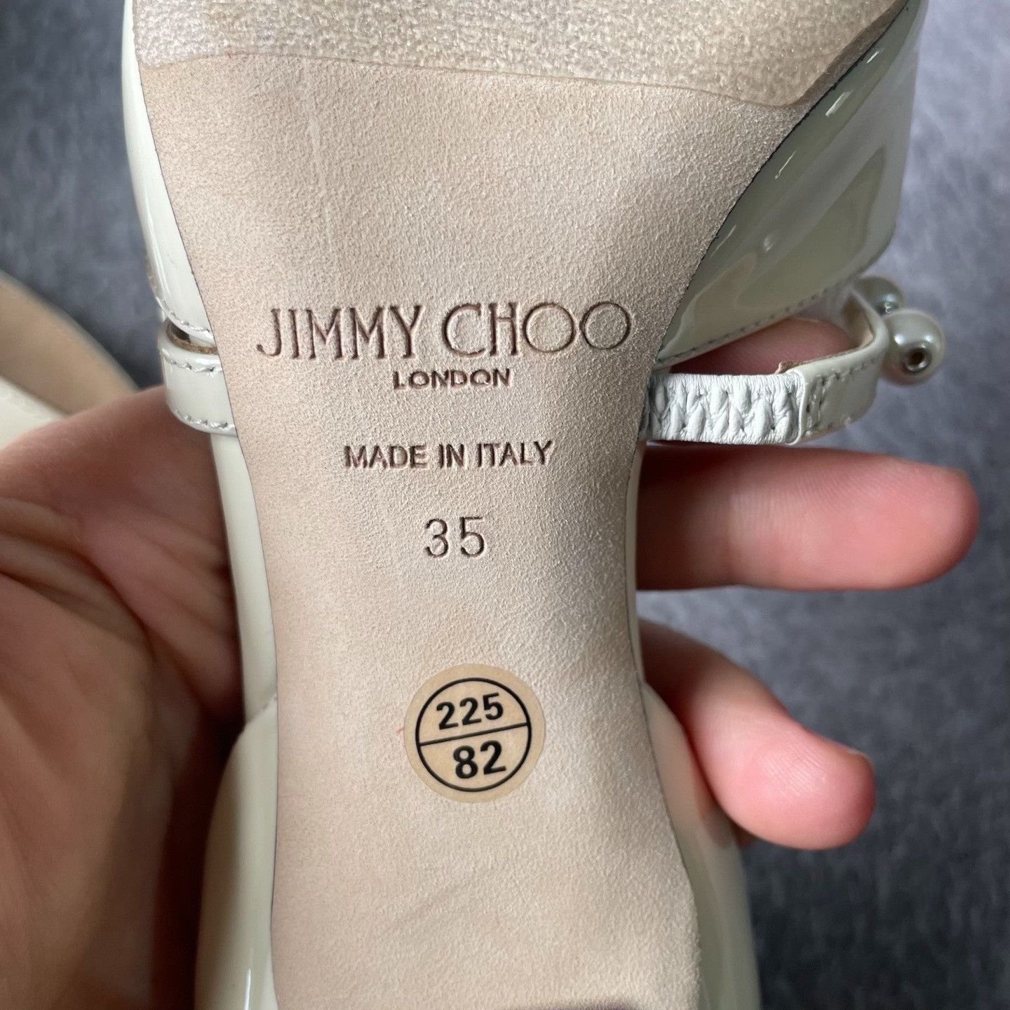 Gucci Gucci White Lowtop Sneakers 35 Women Size US 5 / IT 35 - 5 Thumbnail