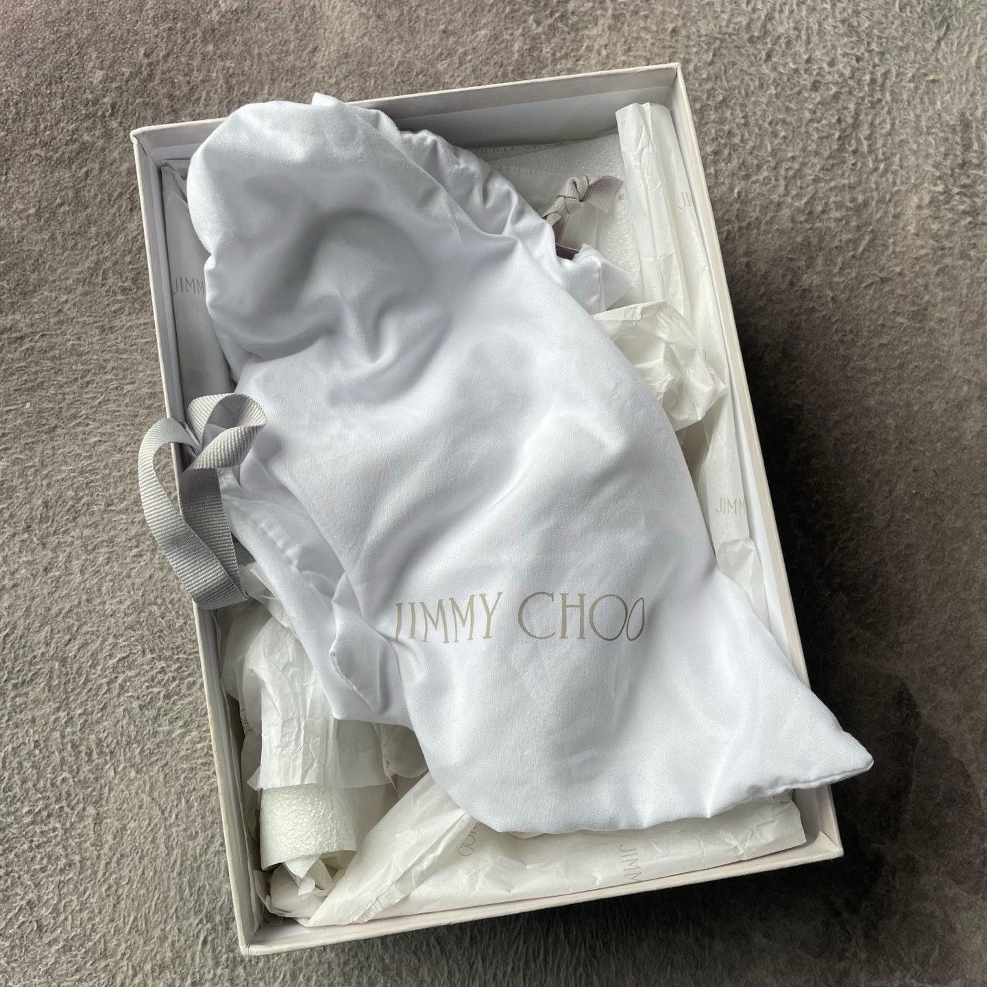 Gucci Gucci White Lowtop Sneakers 35 Women Size US 5 / IT 35 - 8 Thumbnail