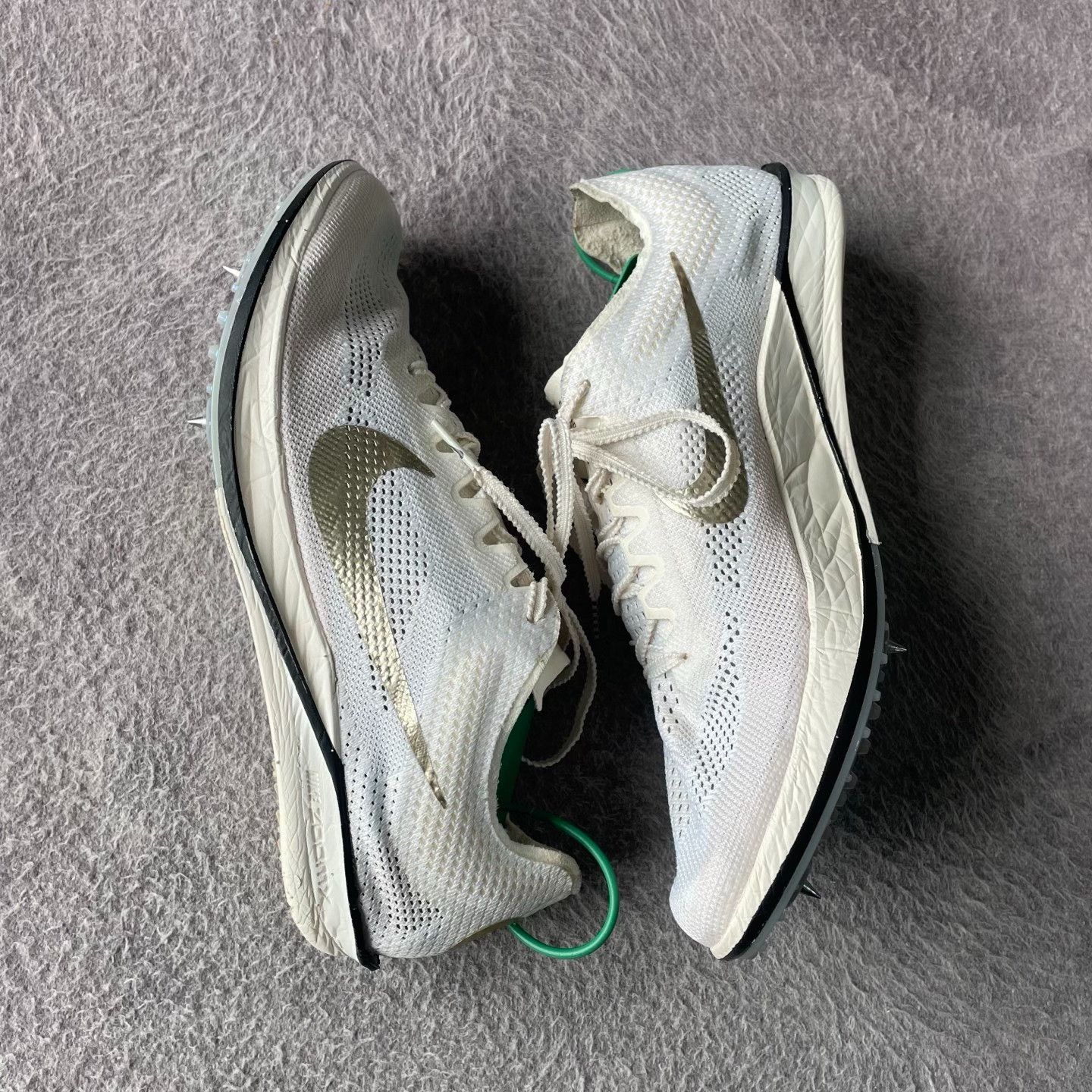 Nike Nike White Lowtop Sneakers 42 Men Size US 9 / EU 42 - 7 Thumbnail
