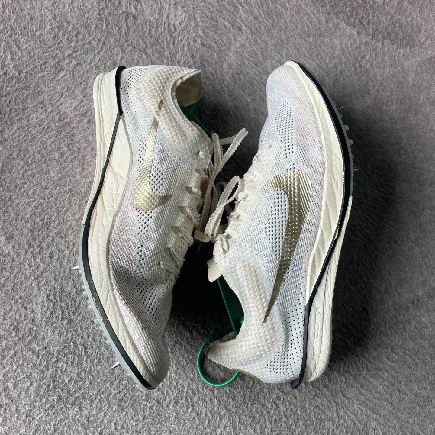 Nike Nike White Lowtop Sneakers 42 Men Size US 9 / EU 42 - 8 Thumbnail