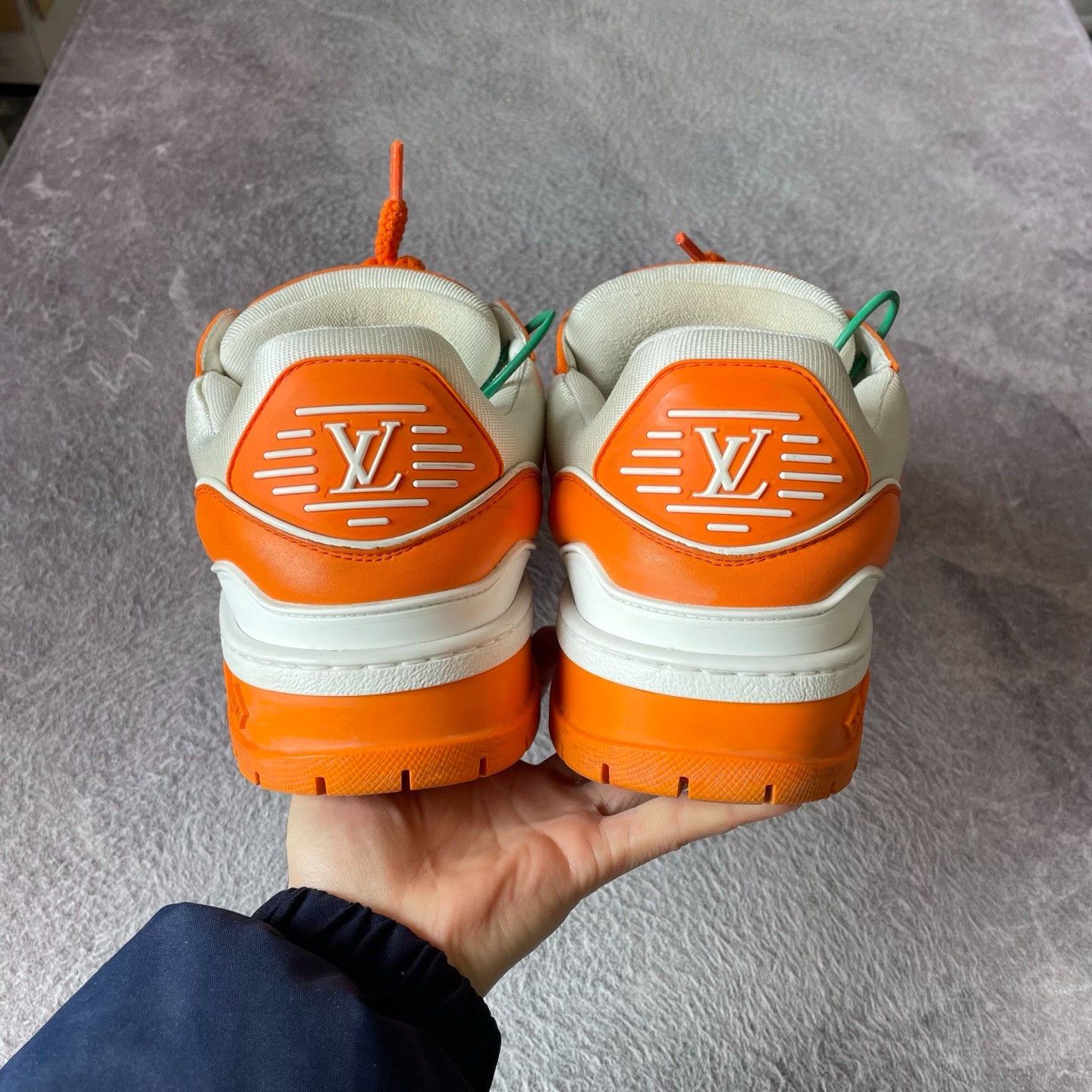 Louis Vuitton Louis Vuitton Training White Lowtop Sneakers 43 Men Size US 10 / EU 43 - 3 Thumbnail
