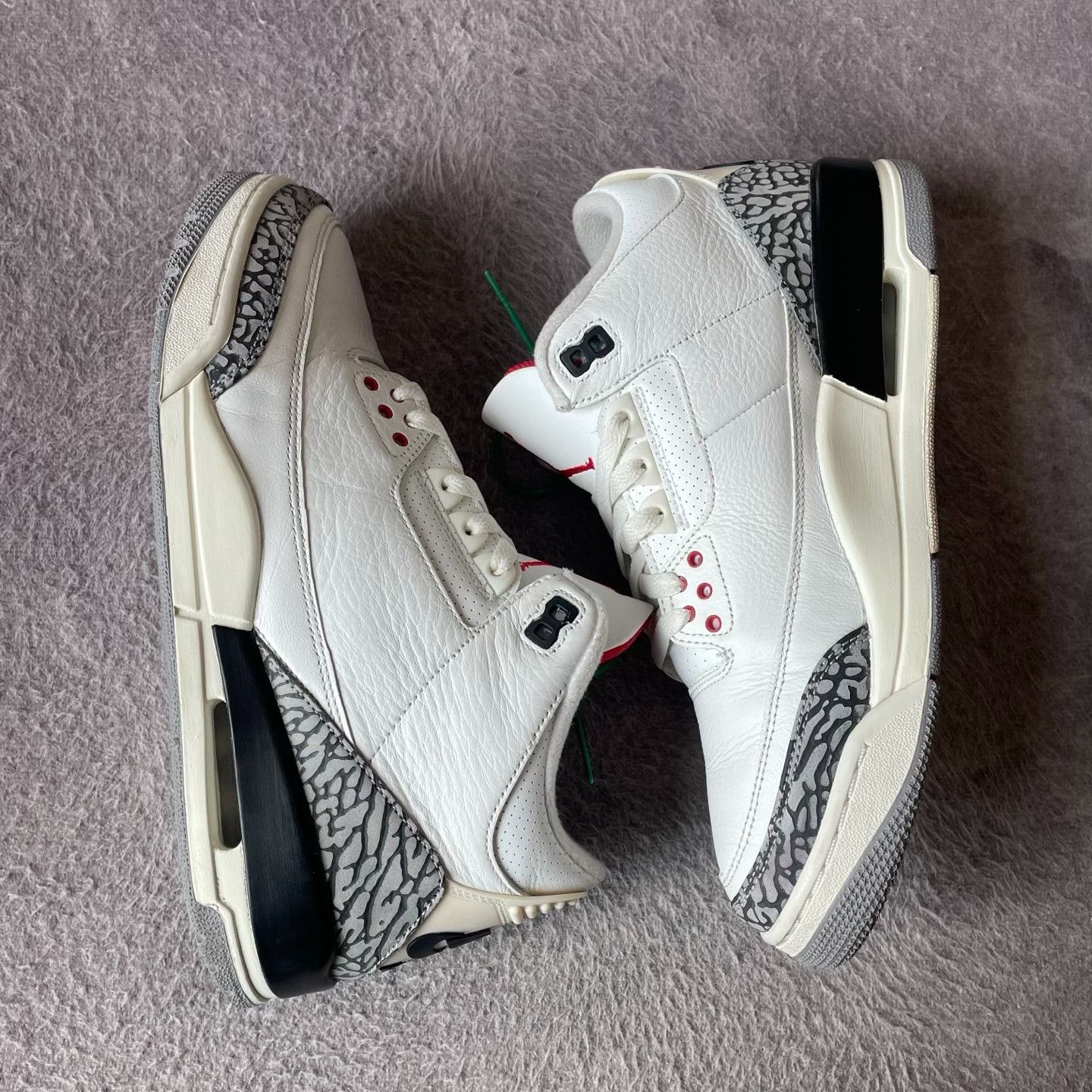 Nike Nike Distressed White Lowtop Sneakers 44 Men Size US 10.5 / EU 43-44 - 7 Thumbnail