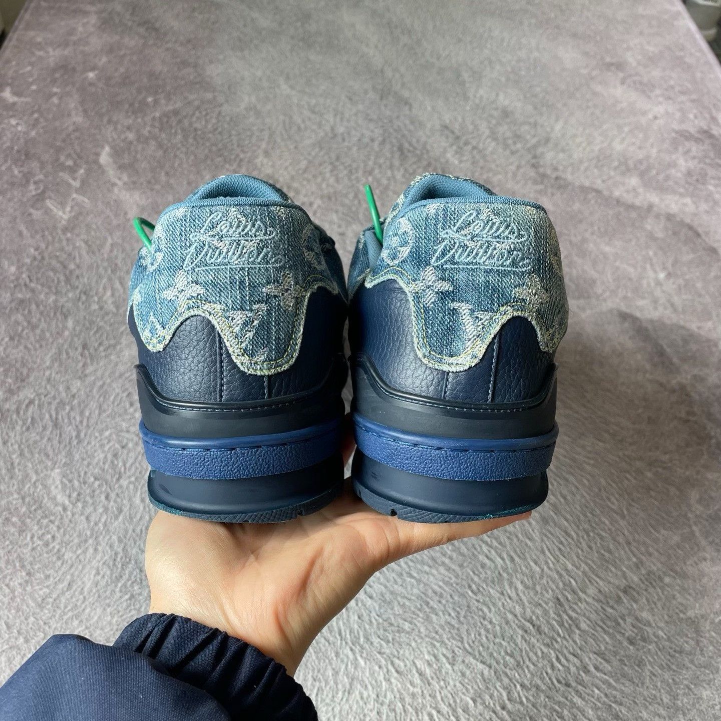 Louis Vuitton Louis Vuitton Collab Blue Lowtop Sneakers 44 Men Size US 10.5 / EU 43-44 - 3 Thumbnail