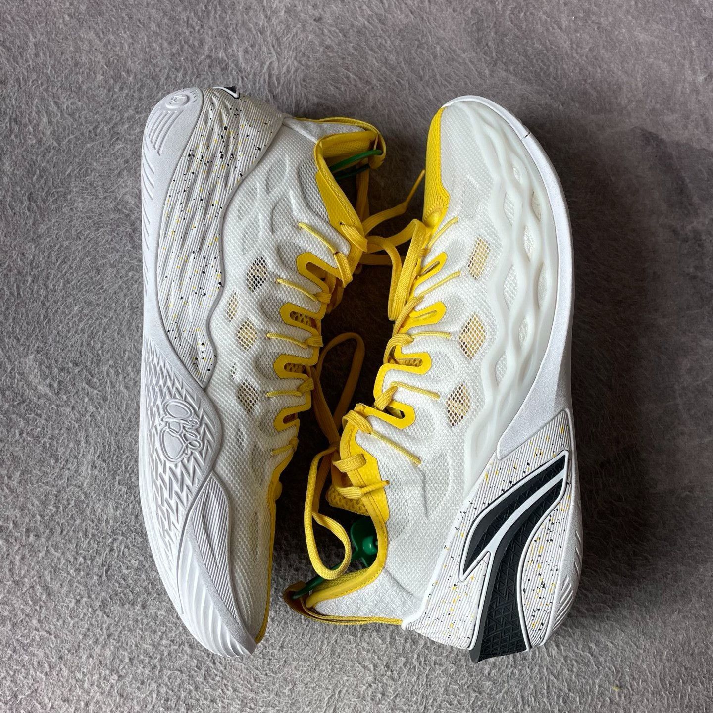 Li-Ning Li-Ning Yellow Lowtop Sneakers 46 Men Size US 12 / EU 45 - 8 Thumbnail