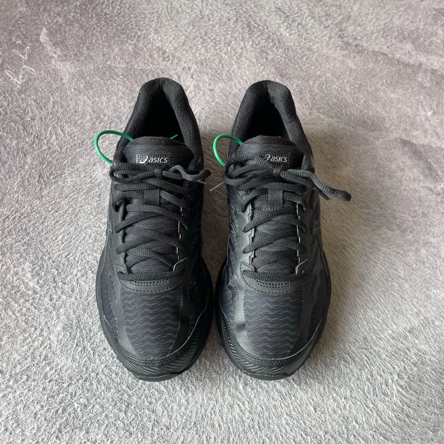 Asics Asics Black Lowtop Sneakers 41 Men Size US 8.5 / EU 41-42 - 2 Thumbnail