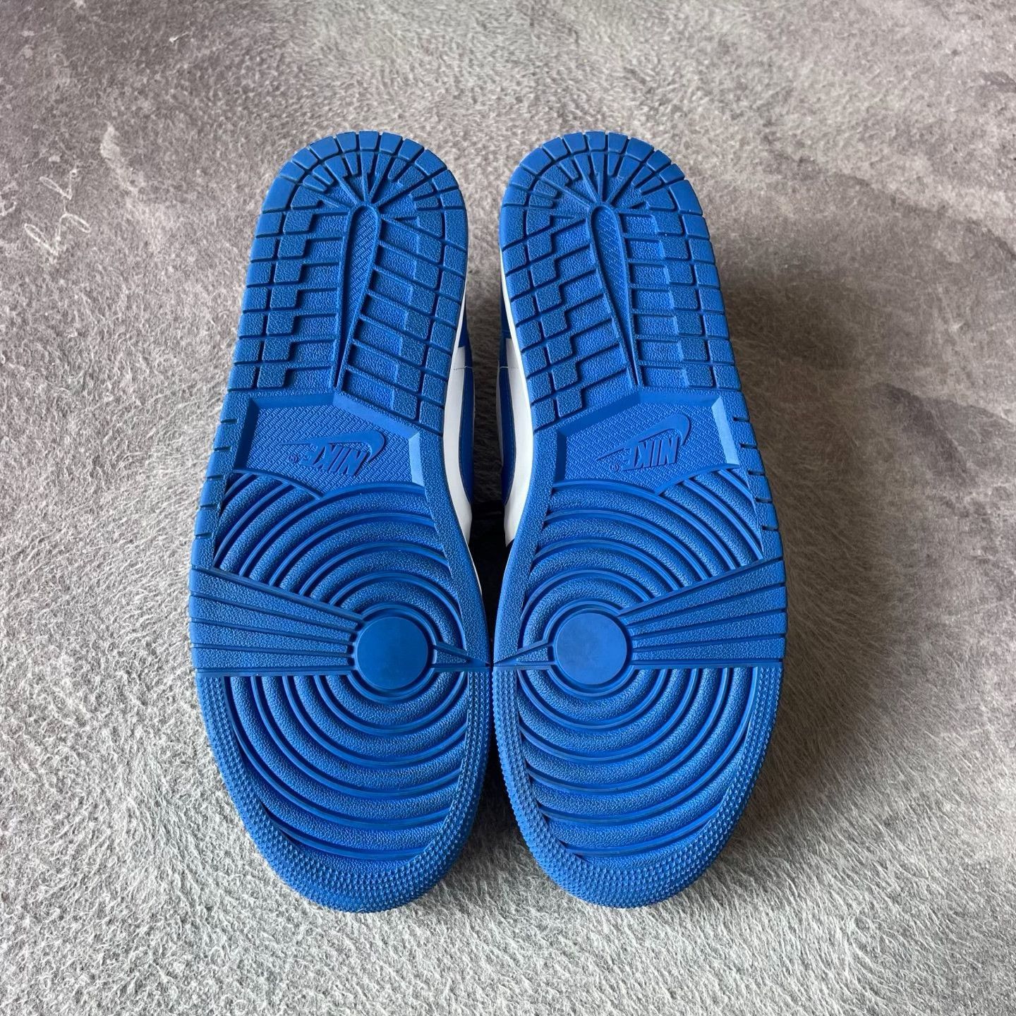 Nike Nike Blue Lowtop Sneakers 47.5 Men Size US 14 / EU 47 - 4 Thumbnail