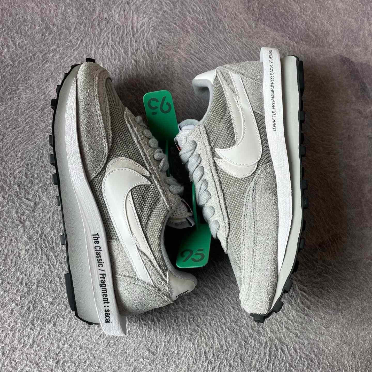 Nike Nike SACAI White Lowtop Sneakers 40 Men Size US 7.5 / EU 40-41 - 6 Thumbnail