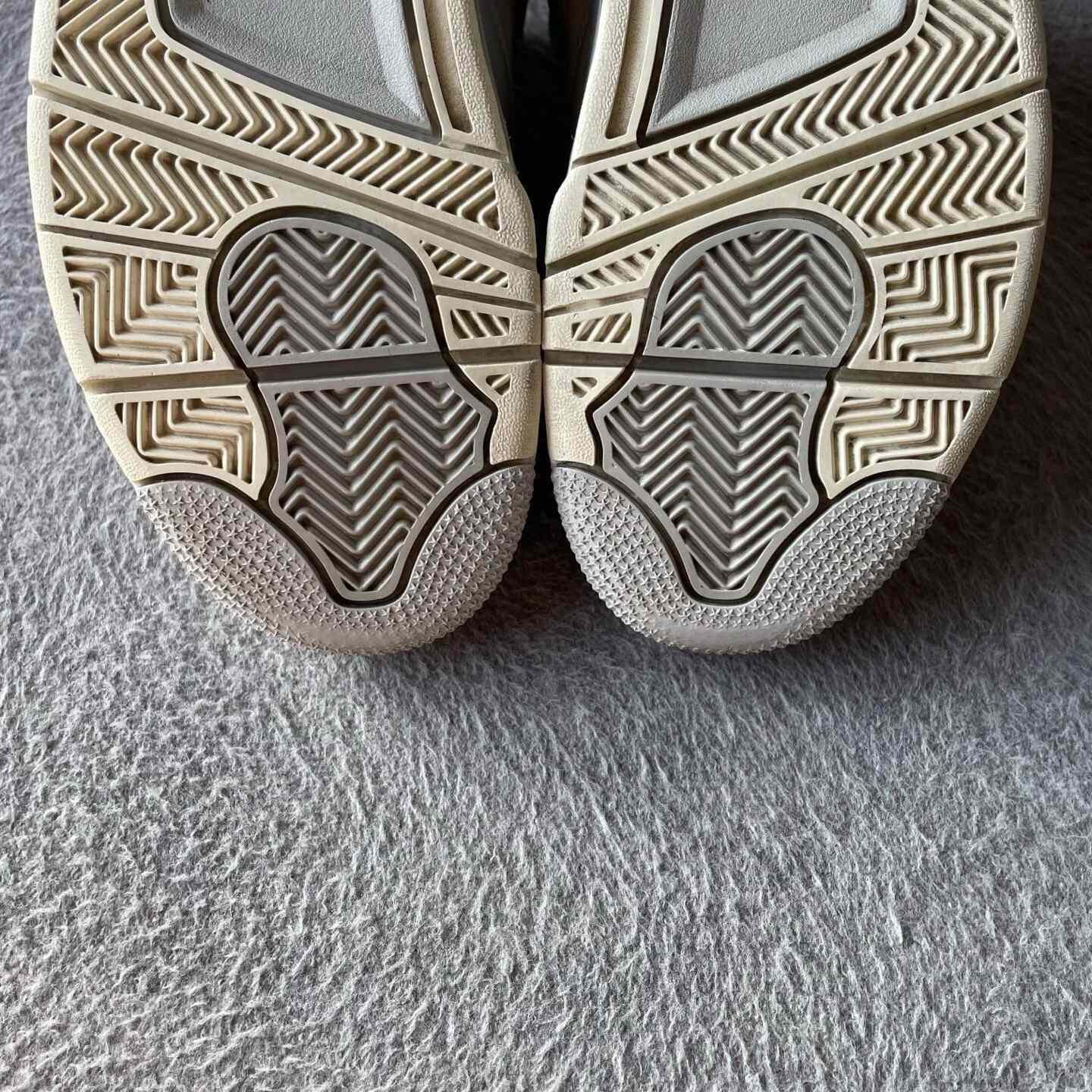Nike Nike Silver Lowtop Sneakers 38 Men Size US 6 / EU 39 - 5 Thumbnail