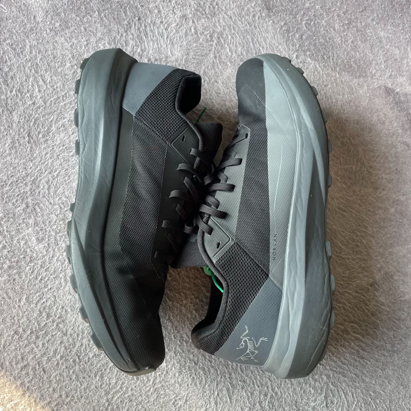 Arc'teryx Arc'teryx Black Lowtop Sneakers 46 Men Size US 12 / EU 45 - 7 Thumbnail