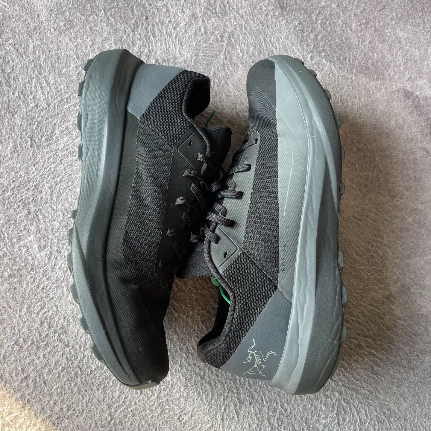 Arc'teryx Arc'teryx Black Lowtop Sneakers 46 Men Size US 12 / EU 45 - 8 Thumbnail