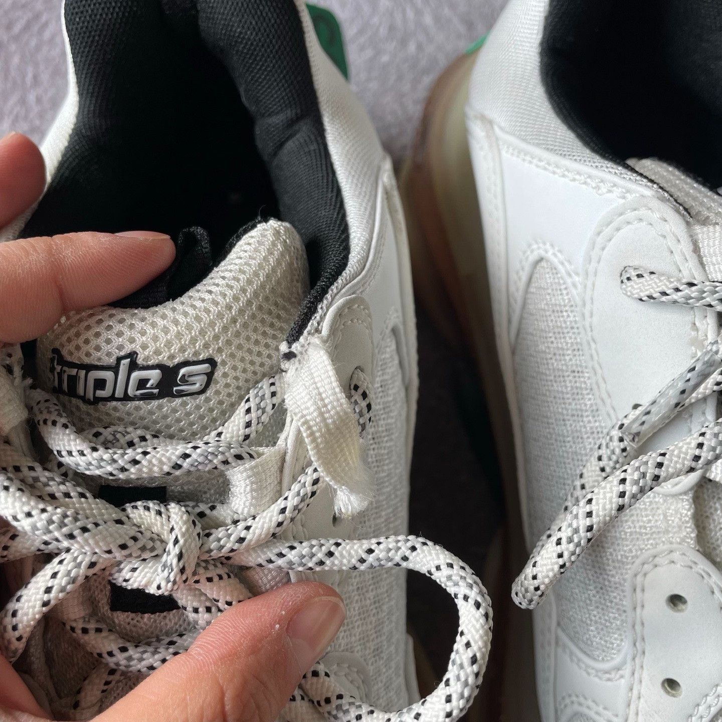 Balenciaga Balenciaga White Lowtop Sneakers S Men Size US 10 / EU 43 - 9 Thumbnail