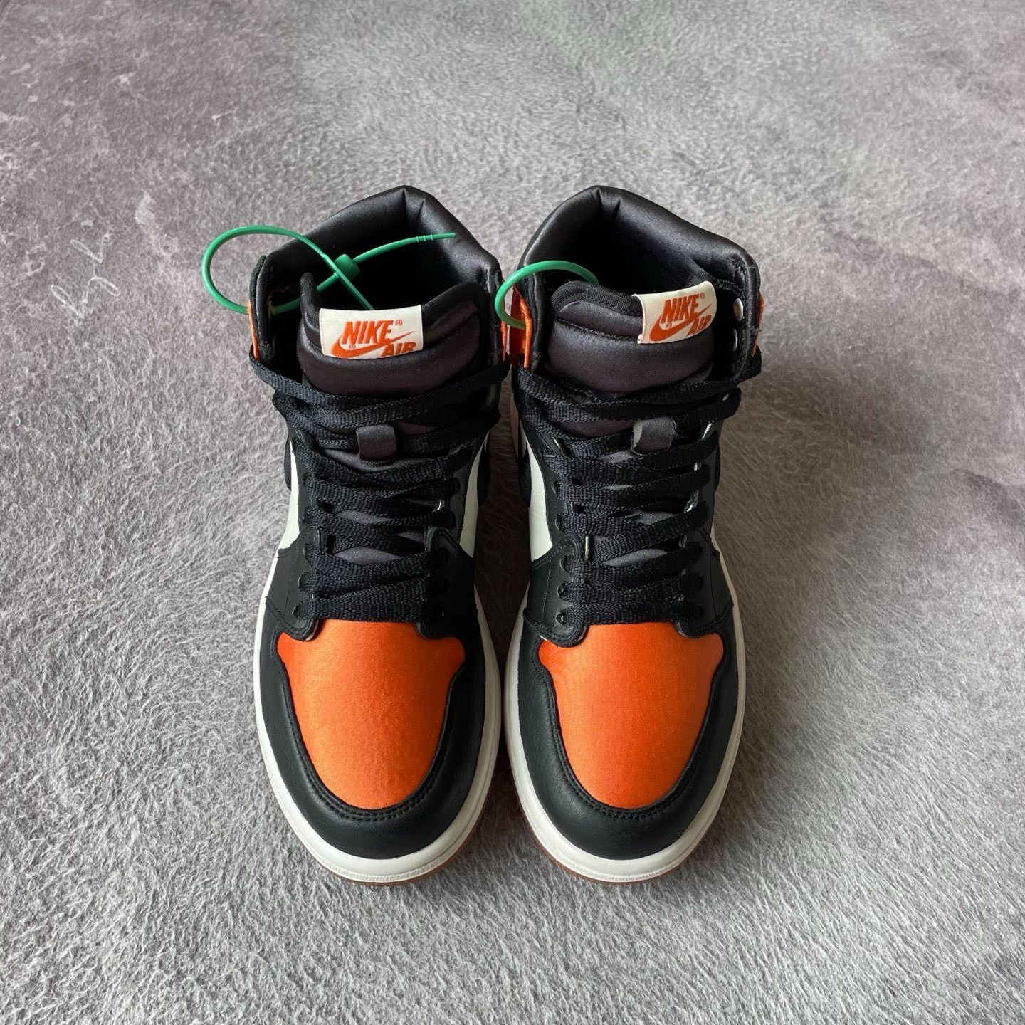 Nike Nike Silk Lowtop Sneakers 40 Men Size US 7.5 / EU 40-41 - 2 Thumbnail