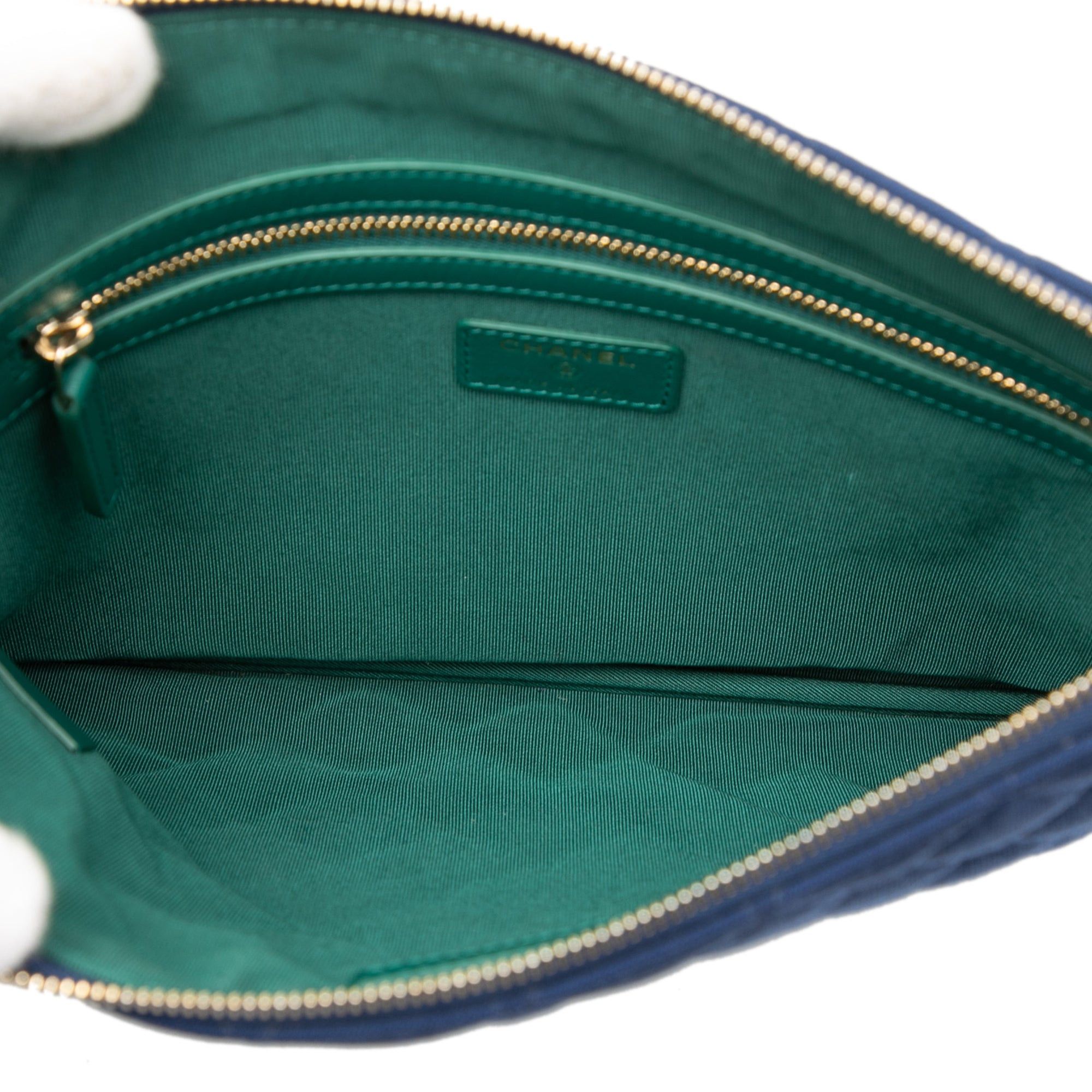 Chanel Medium Quilted Jersey O Case Clutch Size ONE SIZE - 4 Thumbnail