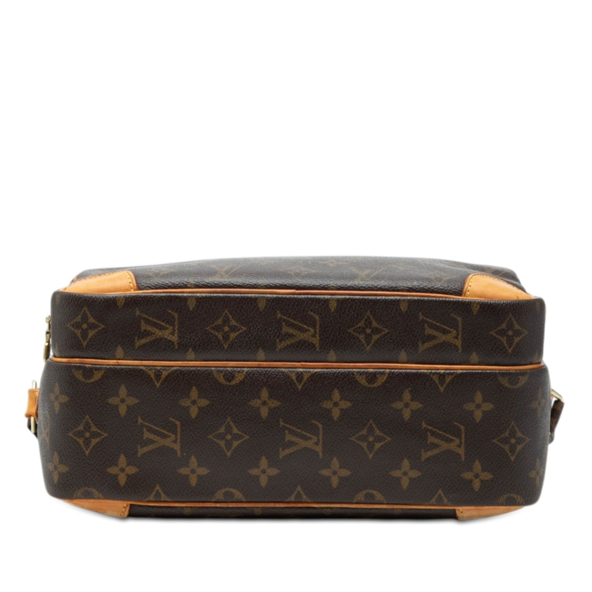 Louis Vuitton Monogram Nil Crossbody Size ONE SIZE - 3 Thumbnail