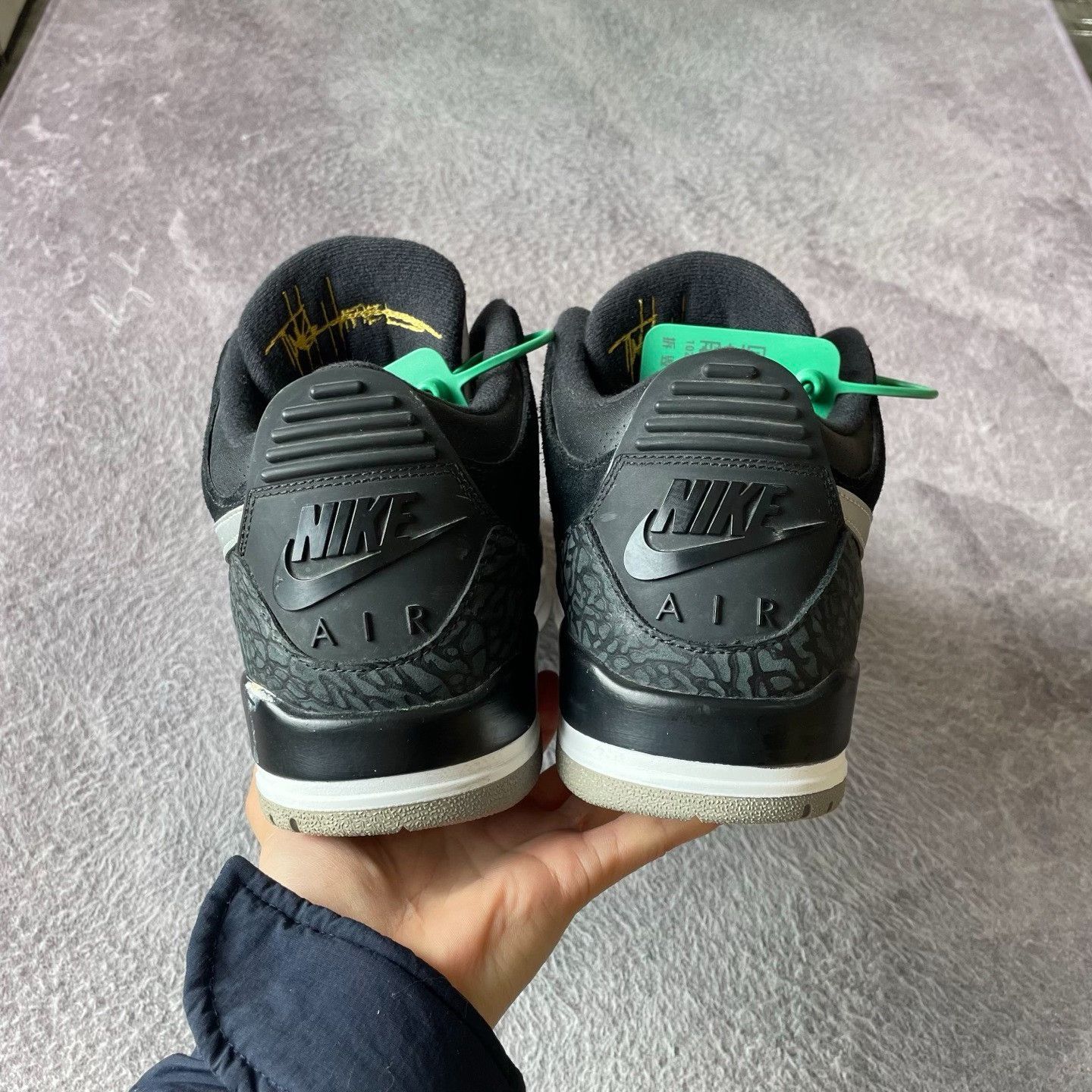 Nike Nike Black Lowtop Sneakers 44.5 Men Size US 11 / EU 44 - 3 Thumbnail