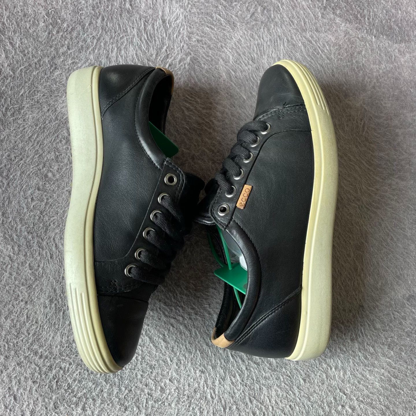 Ecco ECCO Black Lowtop Sneakers 36 Women Size US 6 / IT 36 - 7 Thumbnail