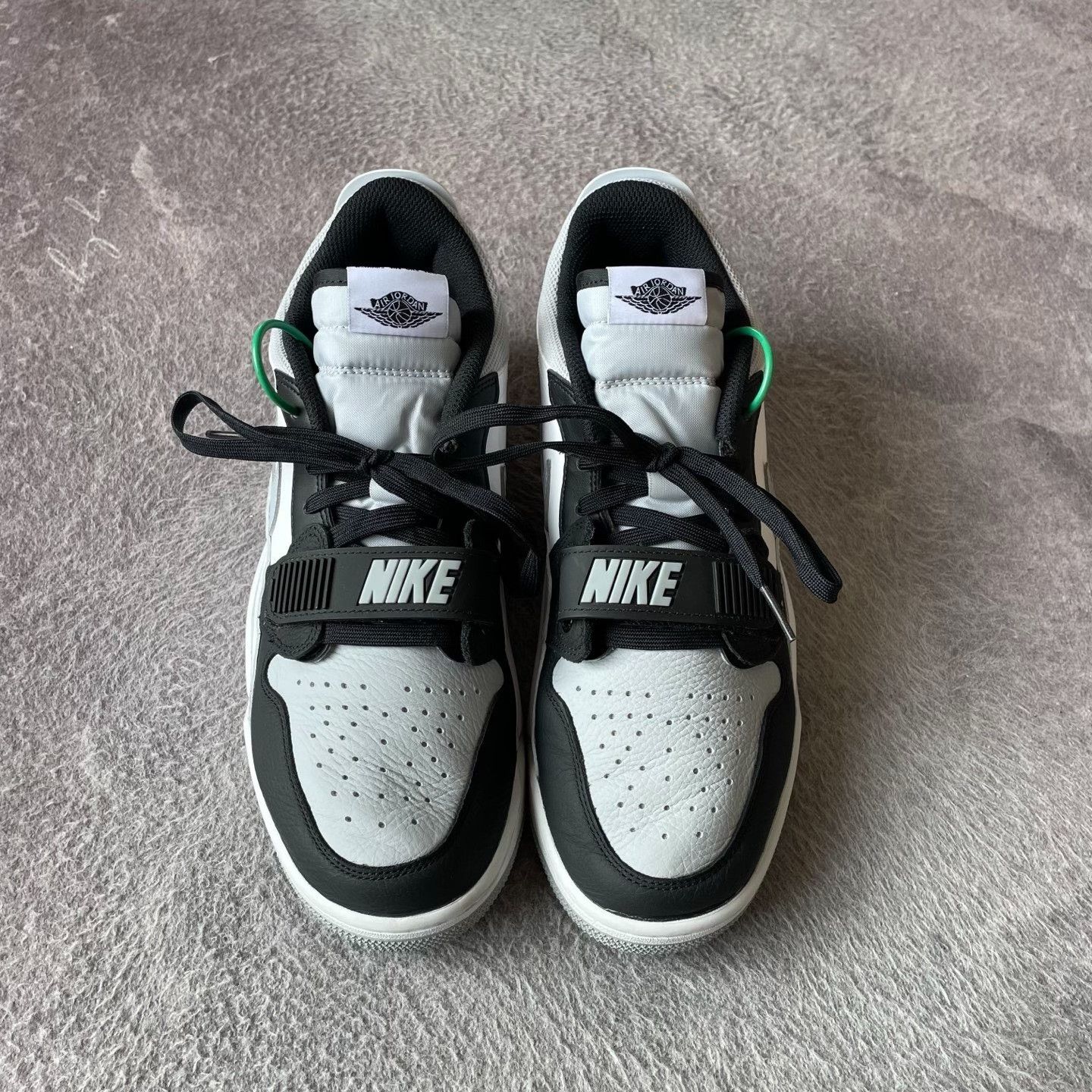 Nike Nike Gray Lowtop Sneakers 43 Men Size US 10 / EU 43 - 2 Thumbnail