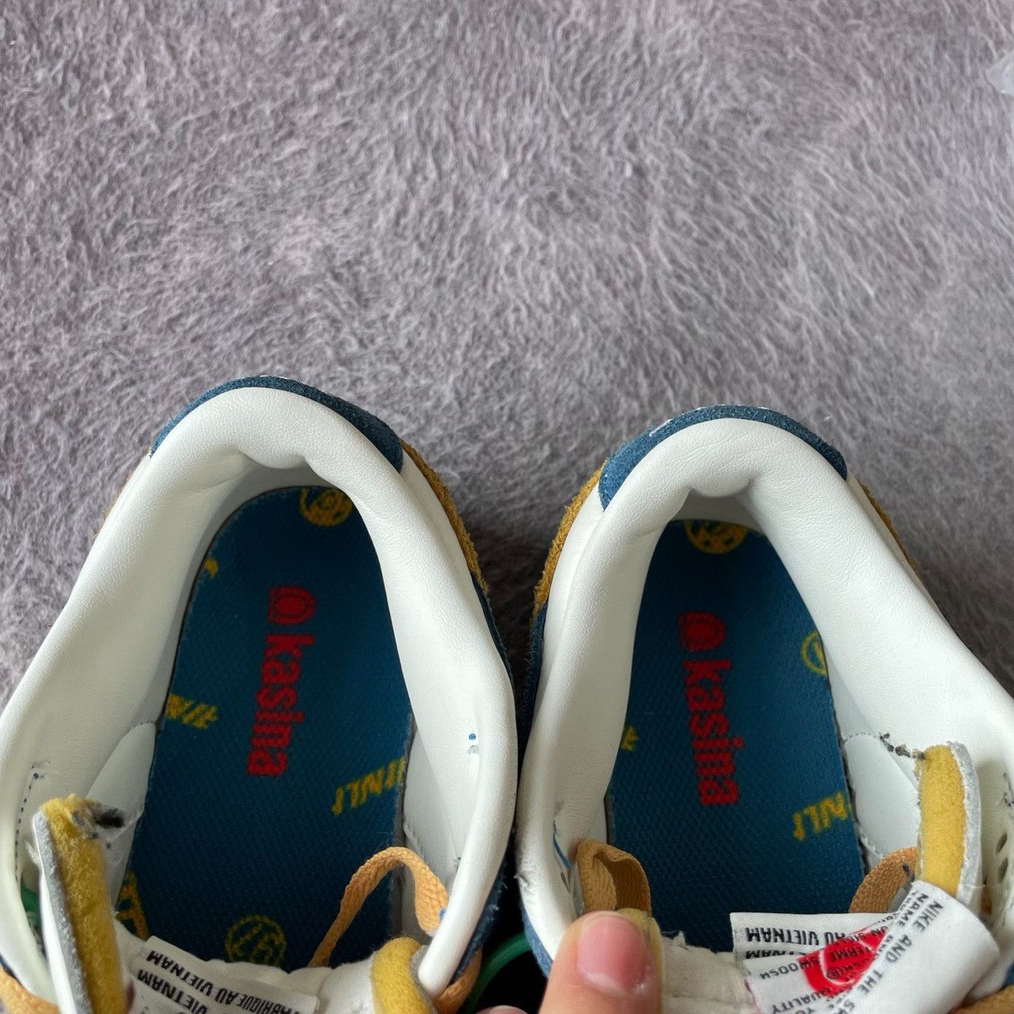 Nike Nike DUNK Collab Yellow Lowtop Sneakers 37 Men Size US 5 / EU 37 - 8 Thumbnail