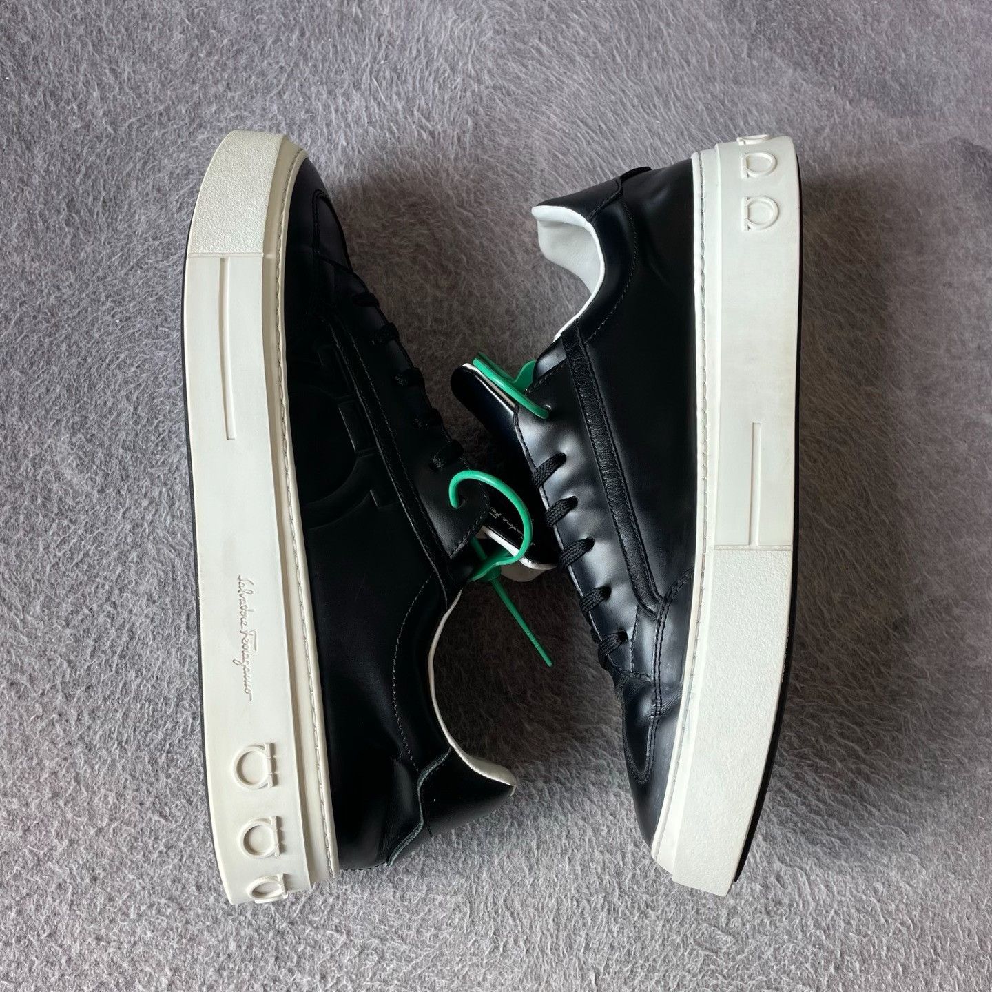 Salvatore Ferragamo Salvatore Ferragamo Leather Black Lowtop Sneakers 42 Men Size US 9 / EU 42 - 6 Thumbnail