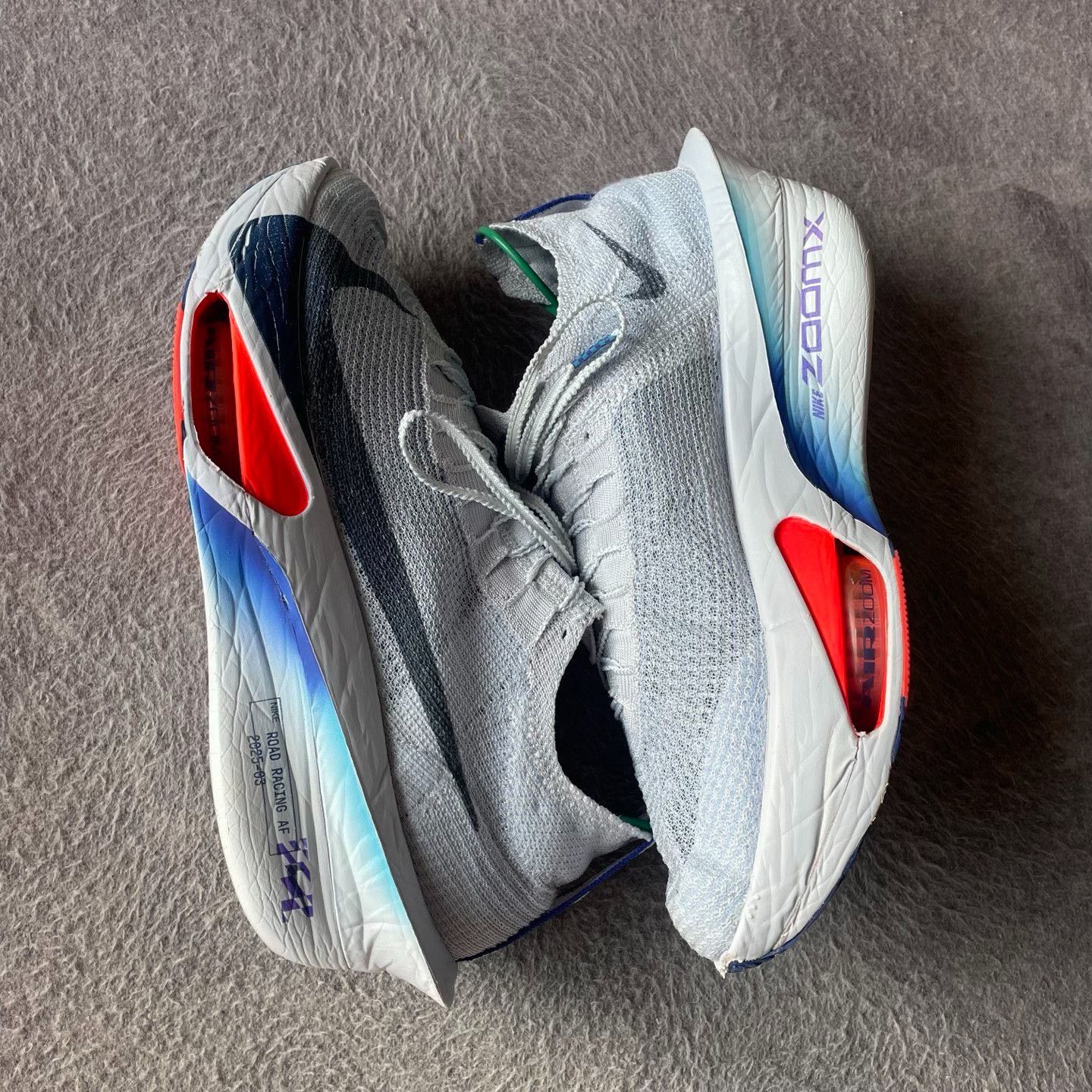 Nike Nike ZOOM ALPHA Gray Lowtop Sneakers 44 Men Size US 10.5 / EU 43-44 - 6 Thumbnail