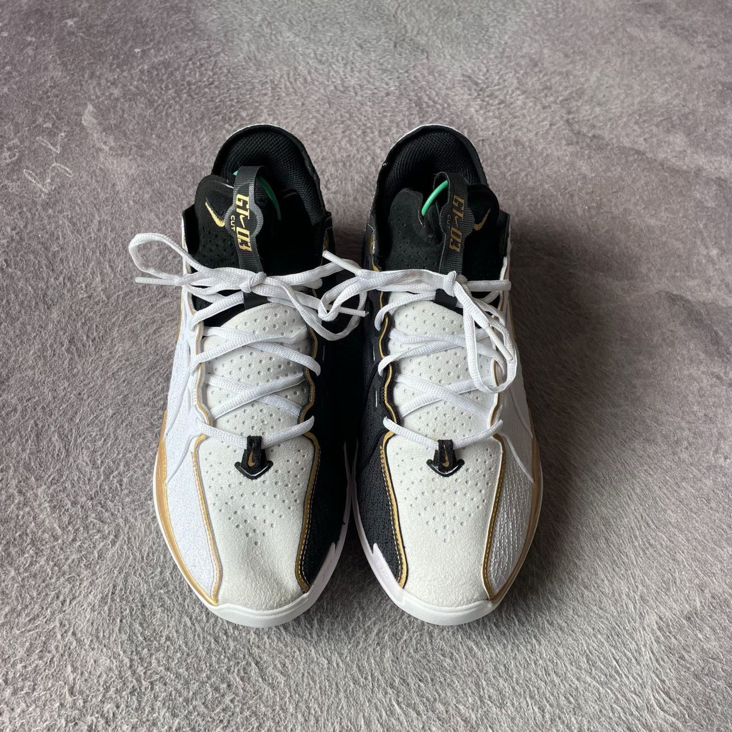 Nike Nike White Lowtop Sneakers 43 Men Size US 10 / EU 43 - 2 Thumbnail